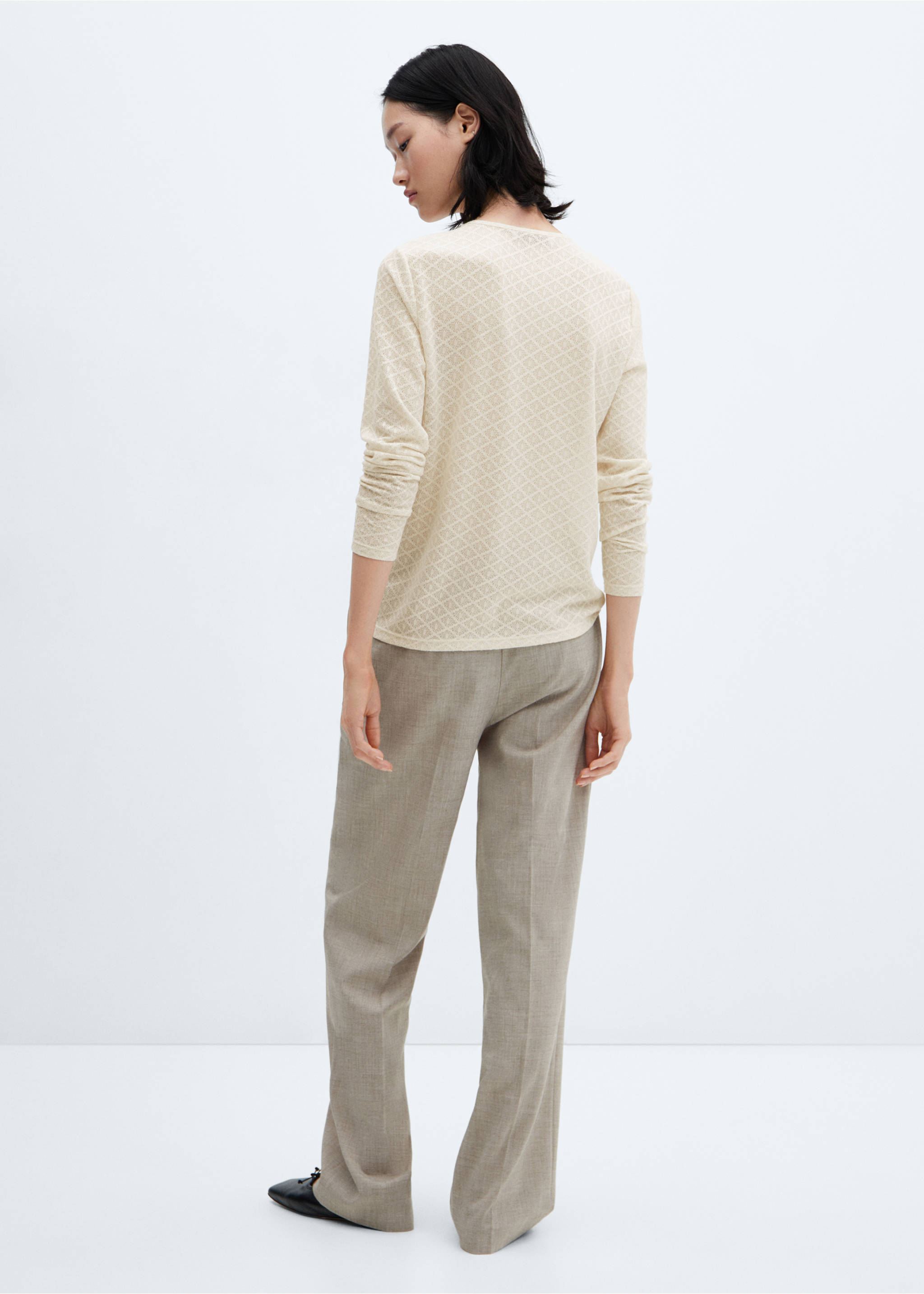 Textured knit t-shirt - Reverse of the article, Ecru. Ref: 67020467-00.