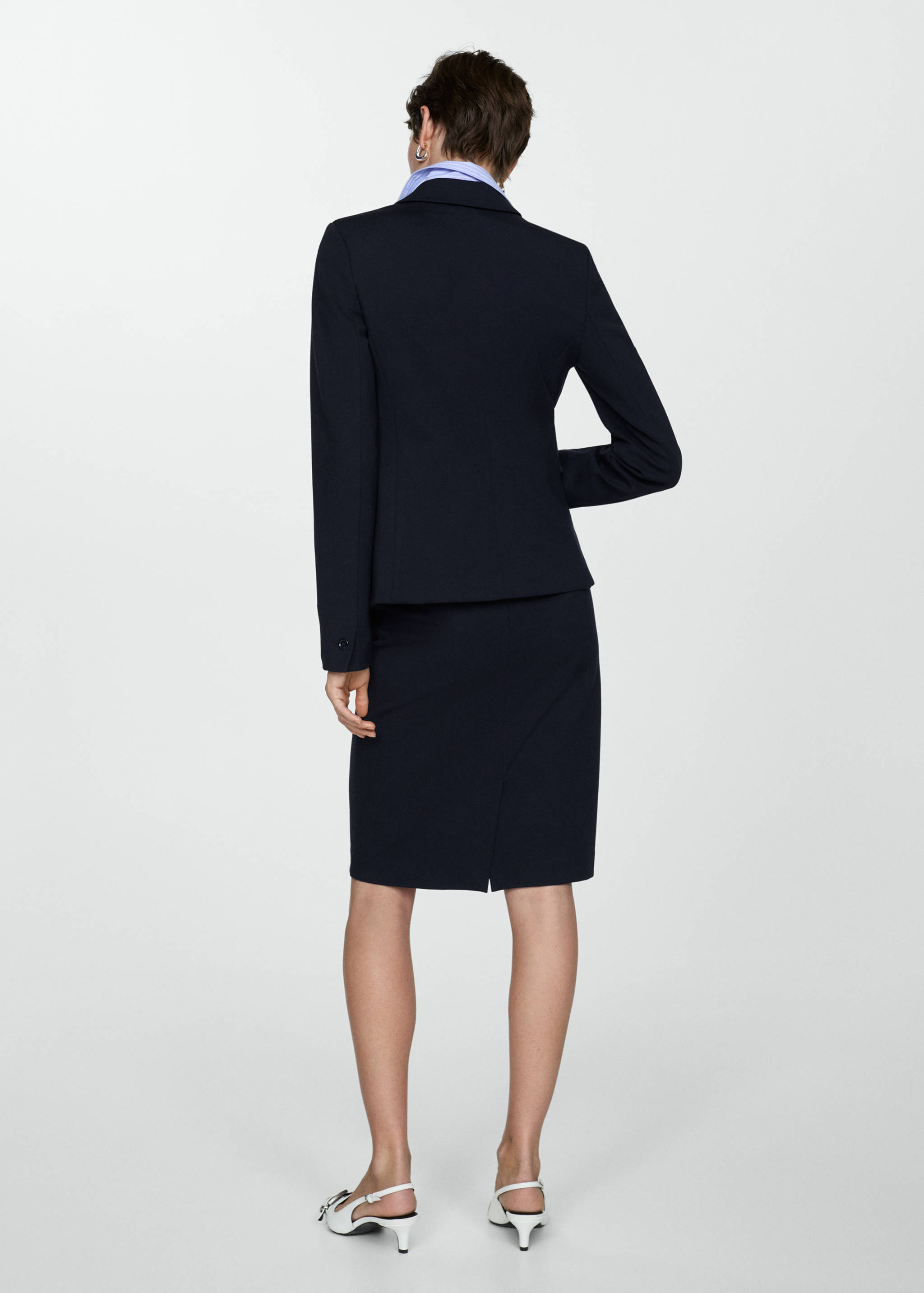 Pencil skirt with Rome-knit opening - Reverse of the article