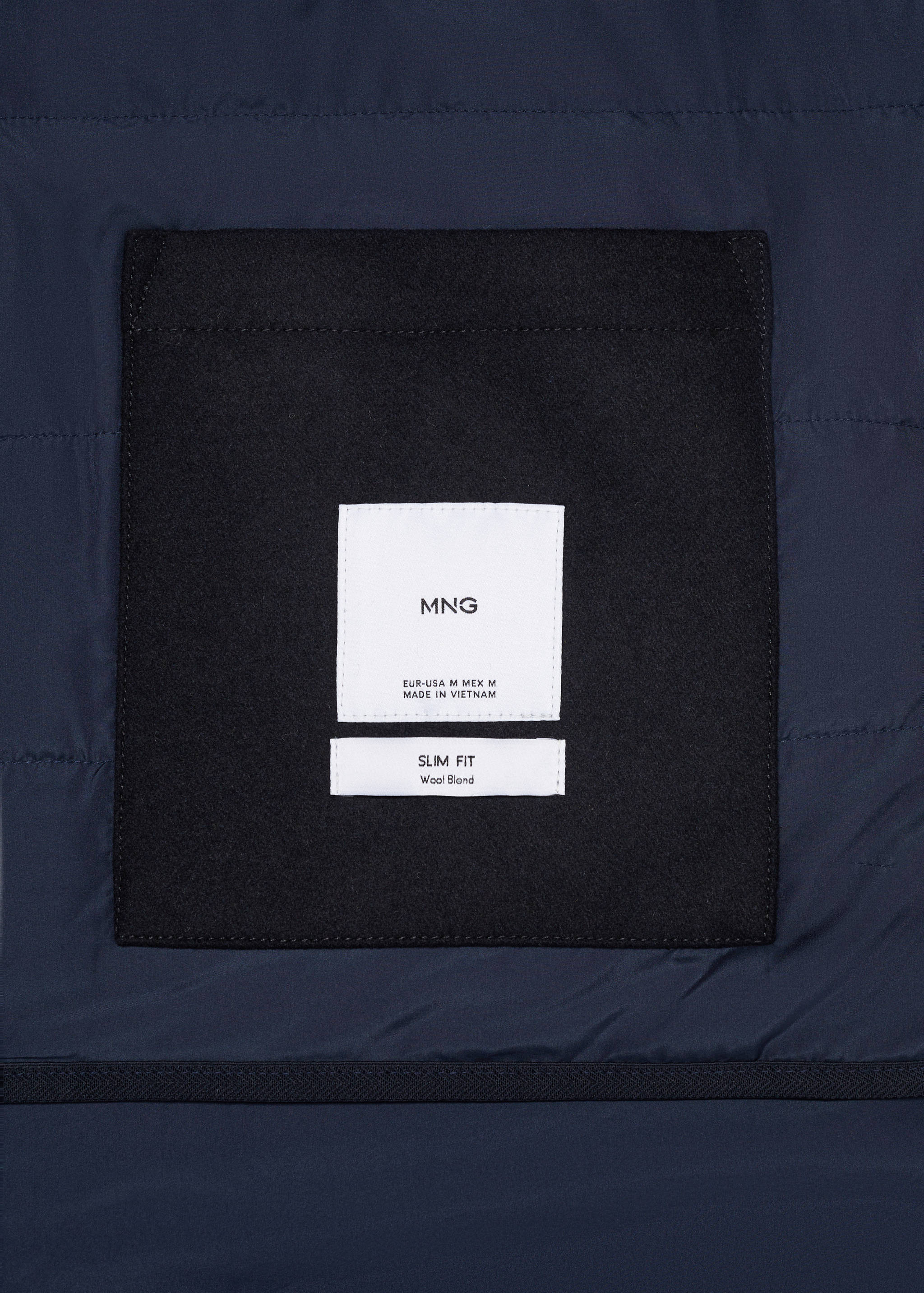 Wollmantel mit Kaminkragen - Detail des Artikels 8