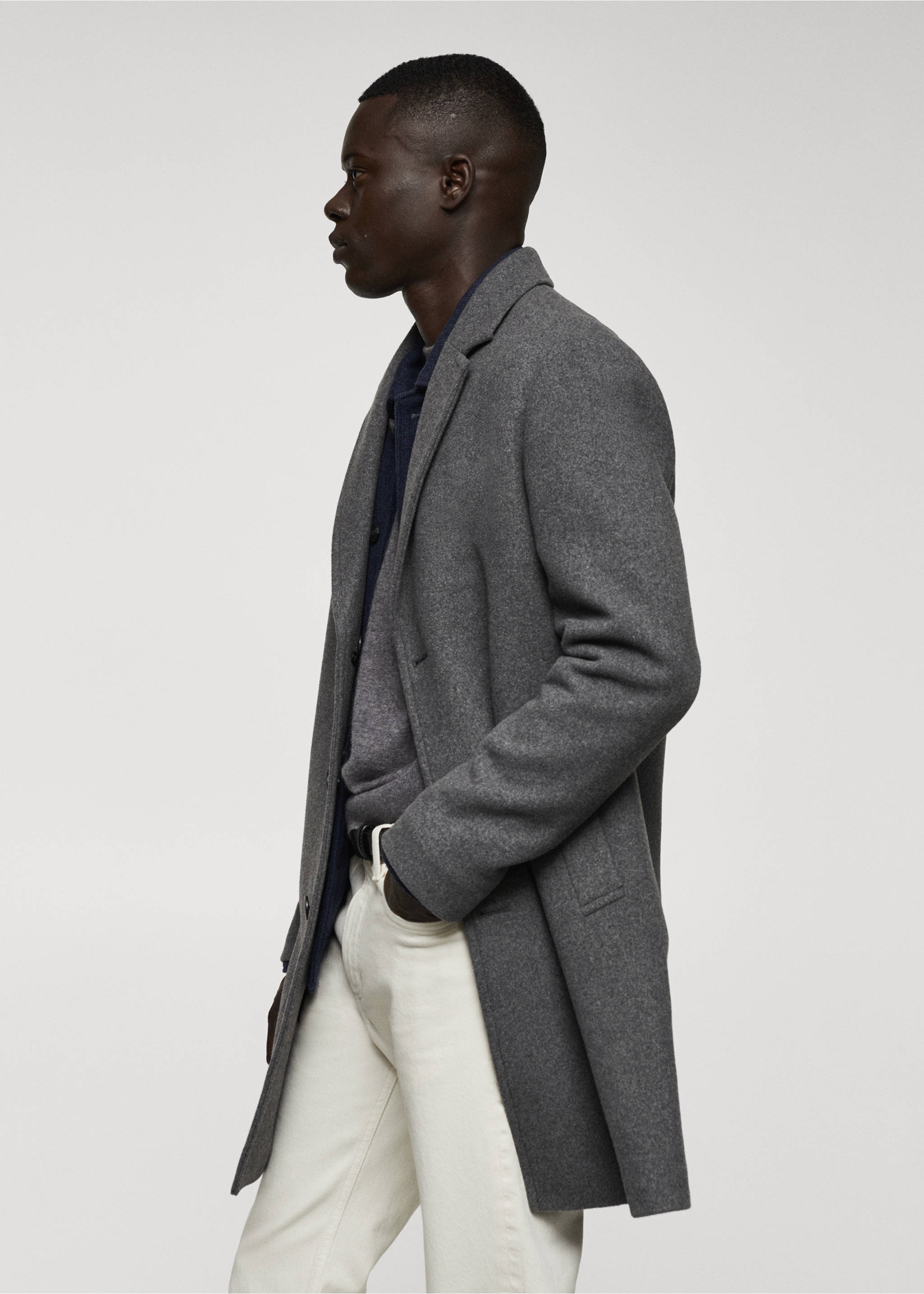 Lightweight recycled wool coat - Details of the article 2, Light Heather Grey. Ref: 67020628-00.