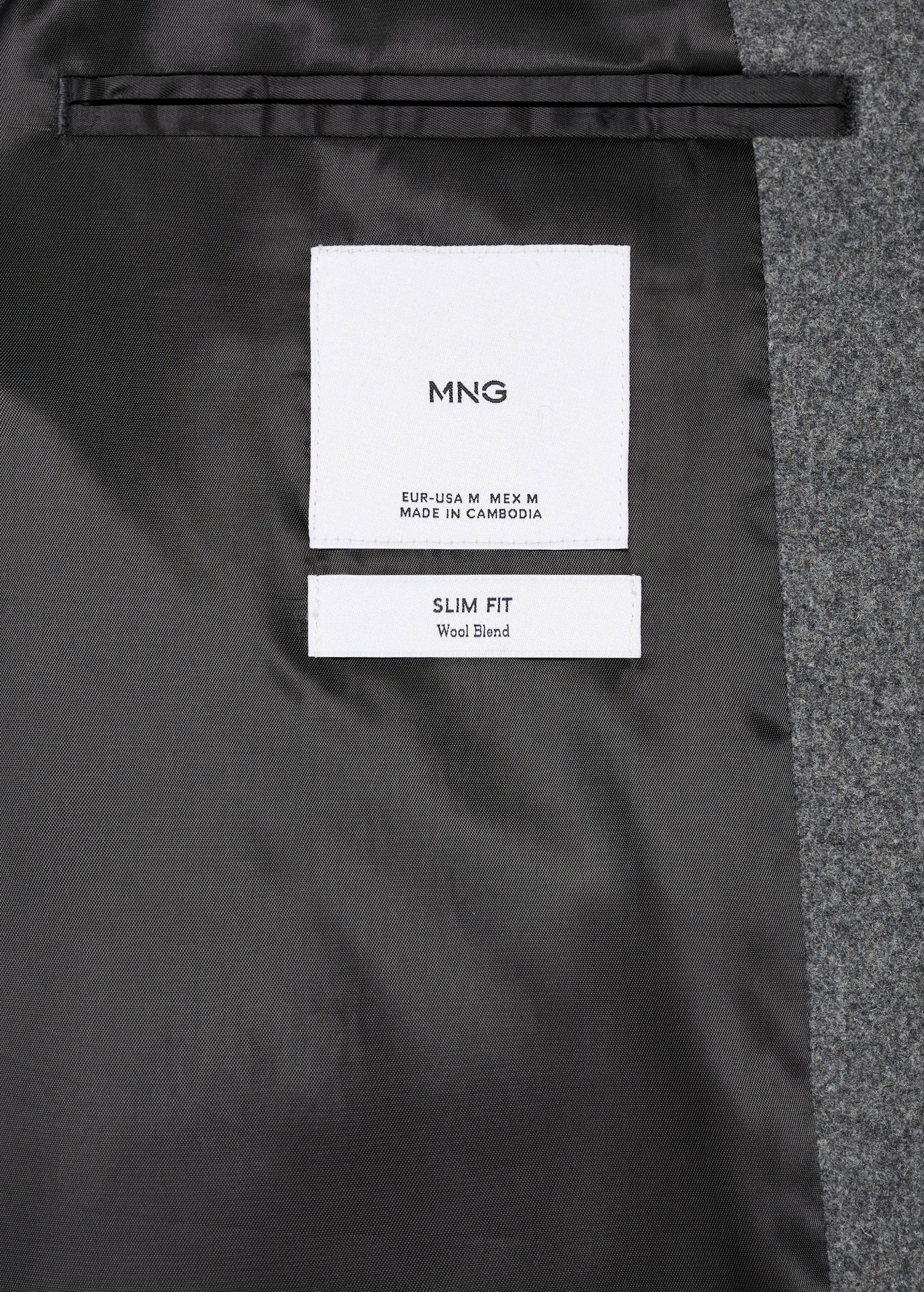 Lightweight recycled wool coat - Details of the article 8