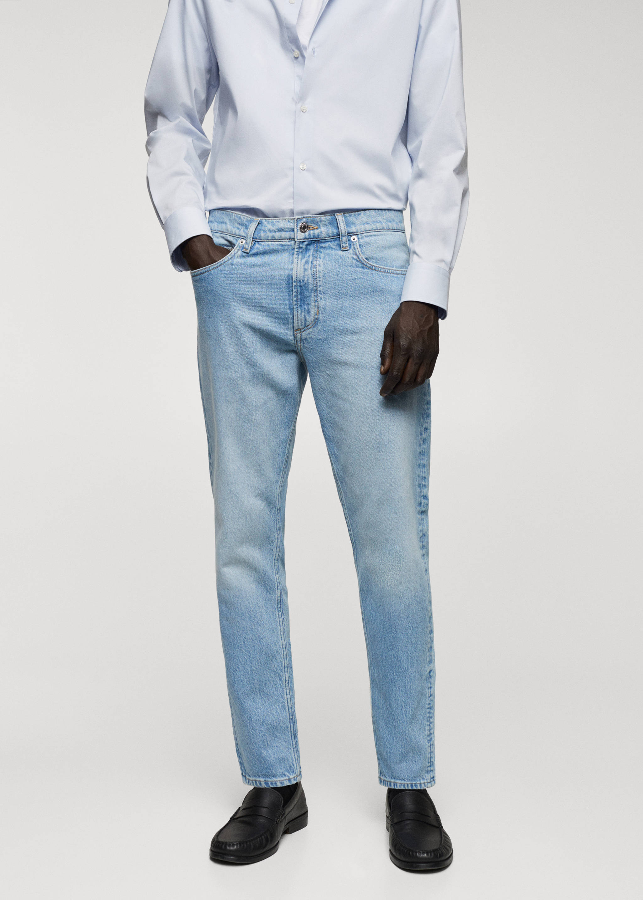 Tapered-fit jeans - Medium plane