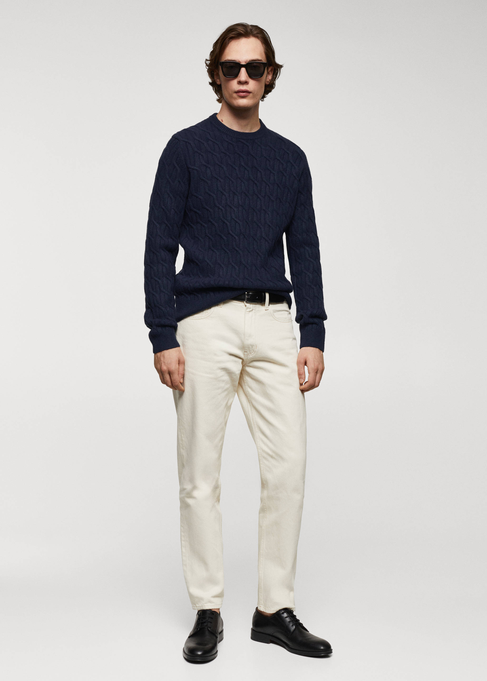 Braided knitted sweater - General plane