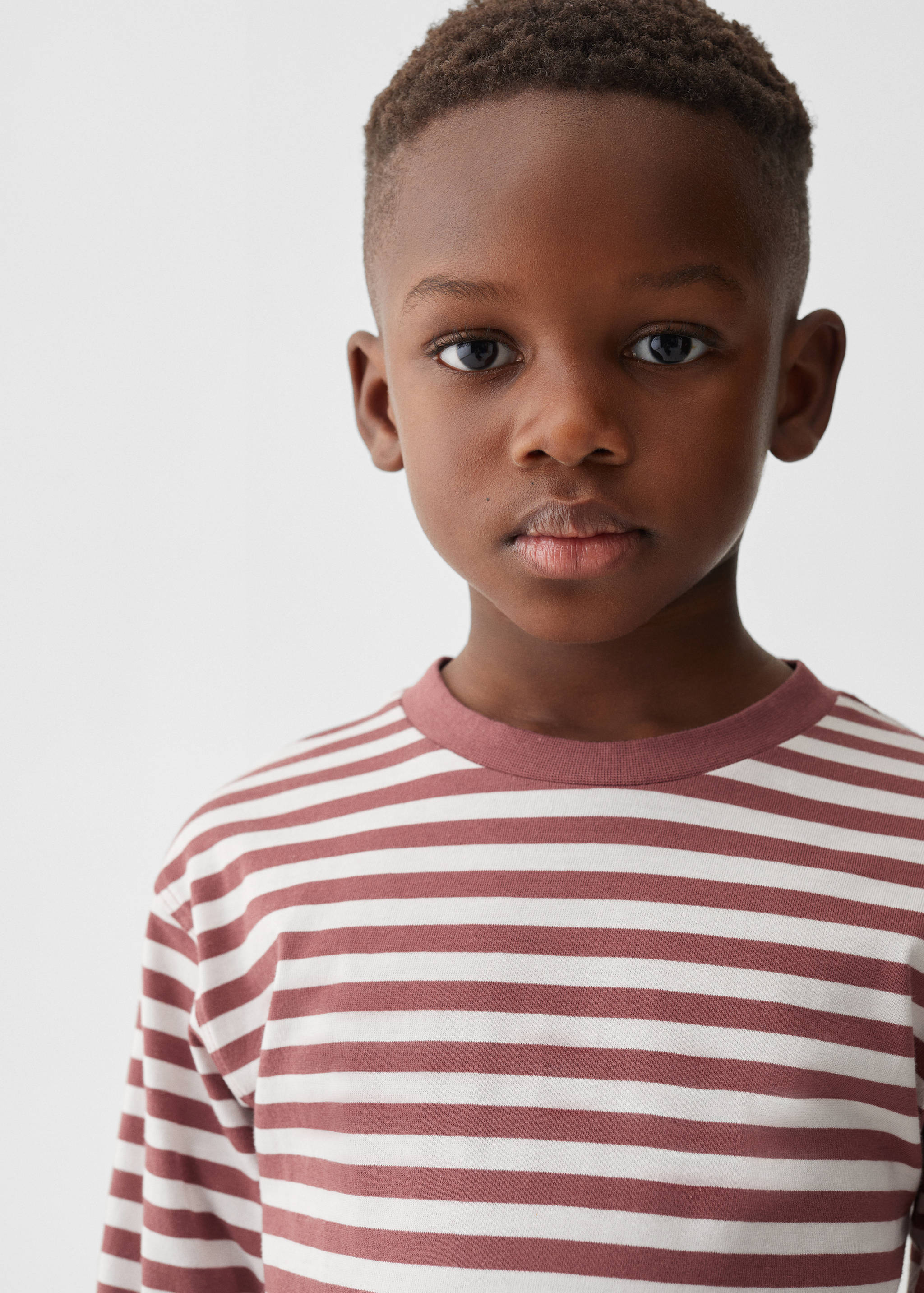 Langärmliges T-Shirt mit Streifen - Detail des Artikels 1