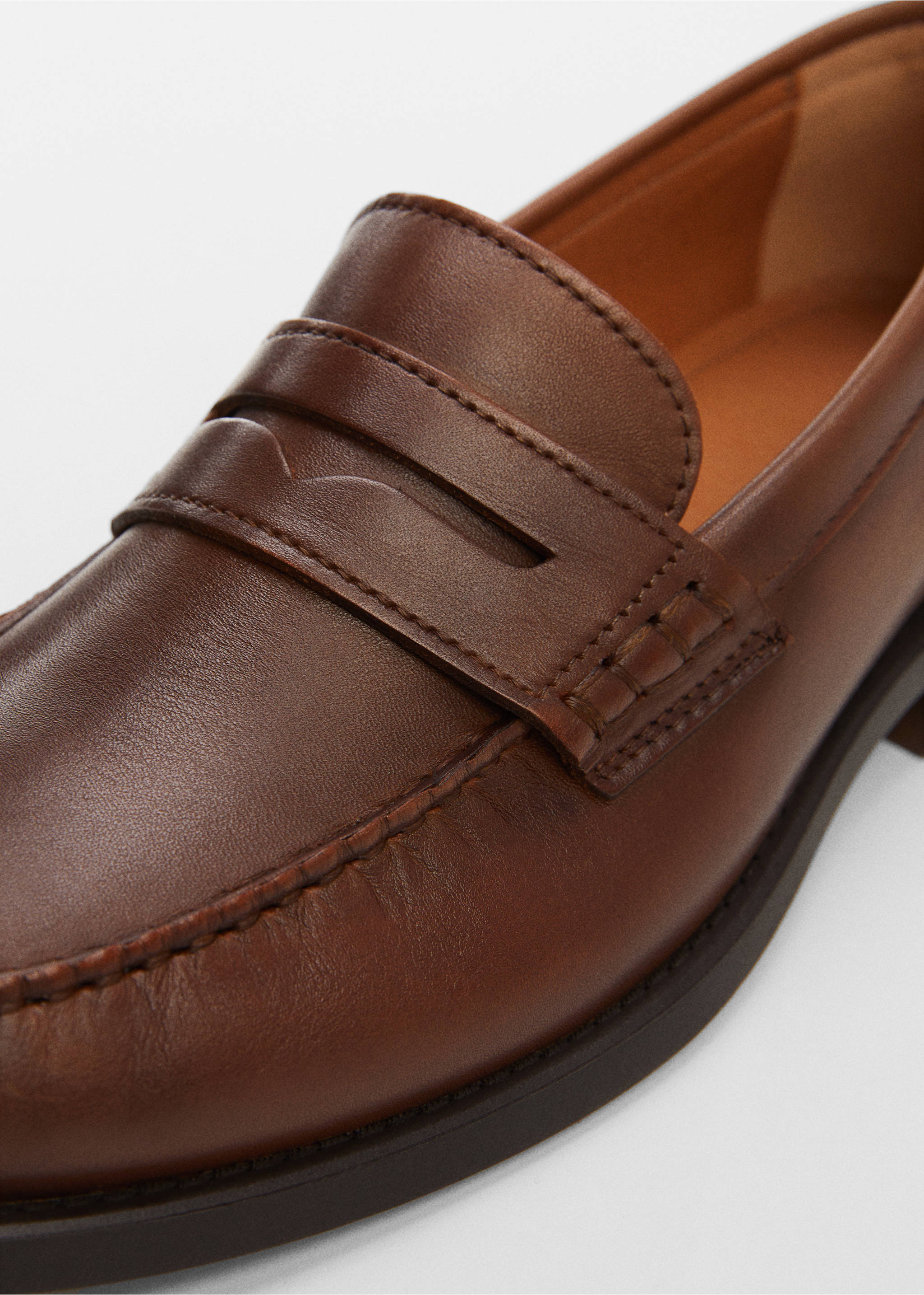 Leather penny loafers - Details of the article 2, Leather. Ref: 67020658-00.