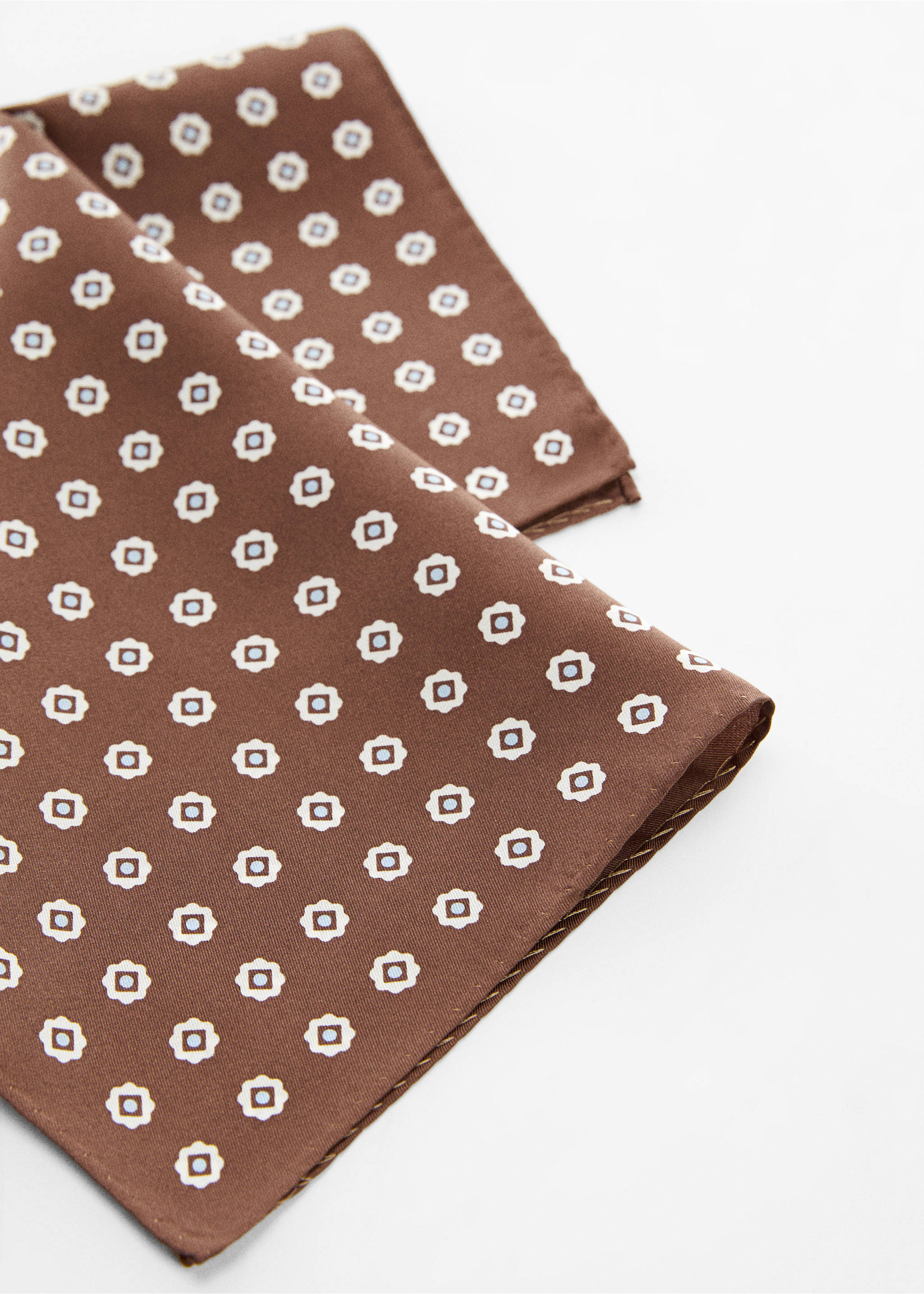 100% silk pocket square - Details of the article 1, Brown. Ref: 67020672-00.