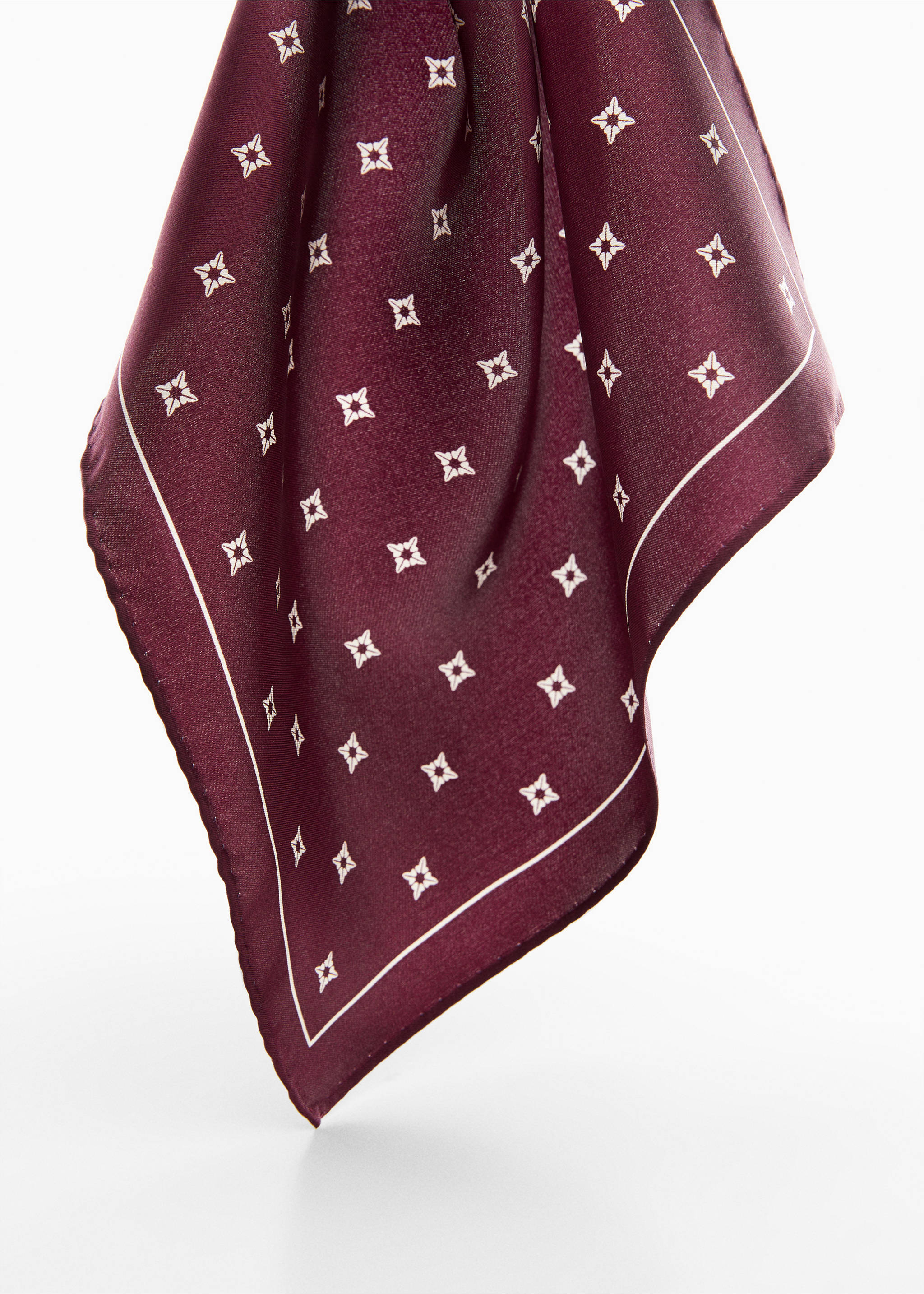 100% silk pocket square - Medium plane, Burgundy. Ref: 67020674-00.