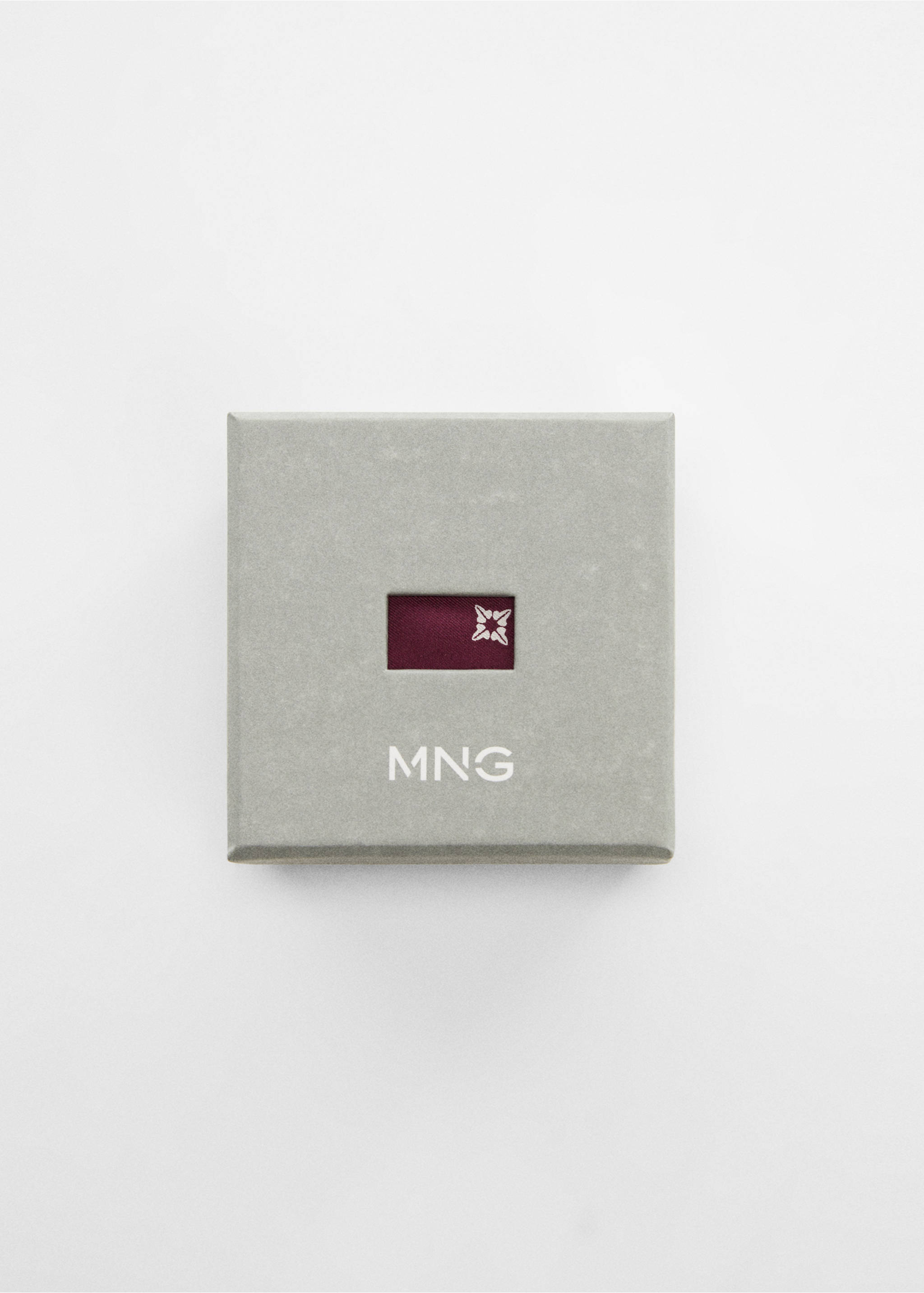 100% silk pocket square - Details of the article 2, Burgundy. Ref: 67020674-00.