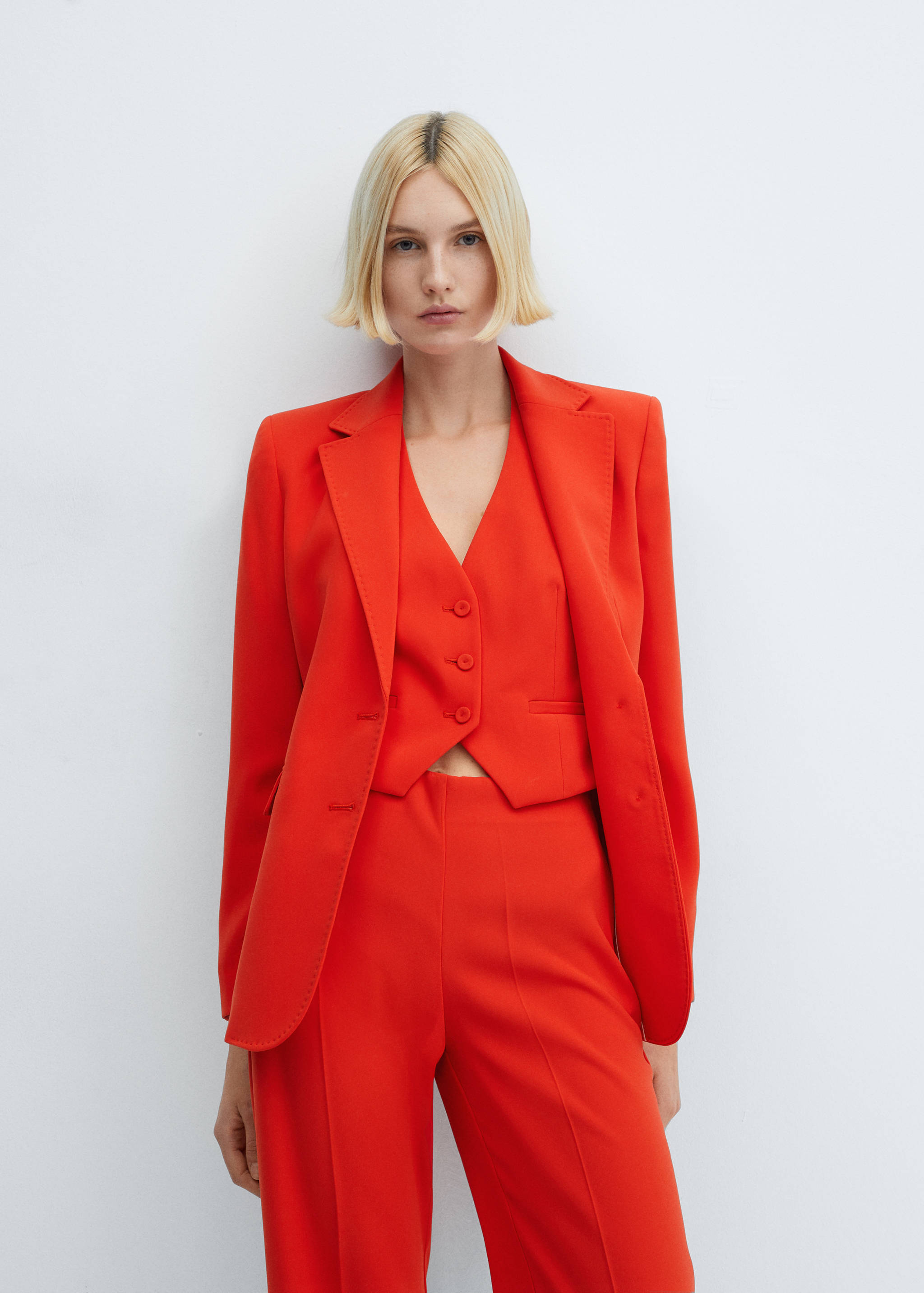 Παντελόνι κουστούμι με φαρδύ μπατζάκι - Μεσαίο πλάνο