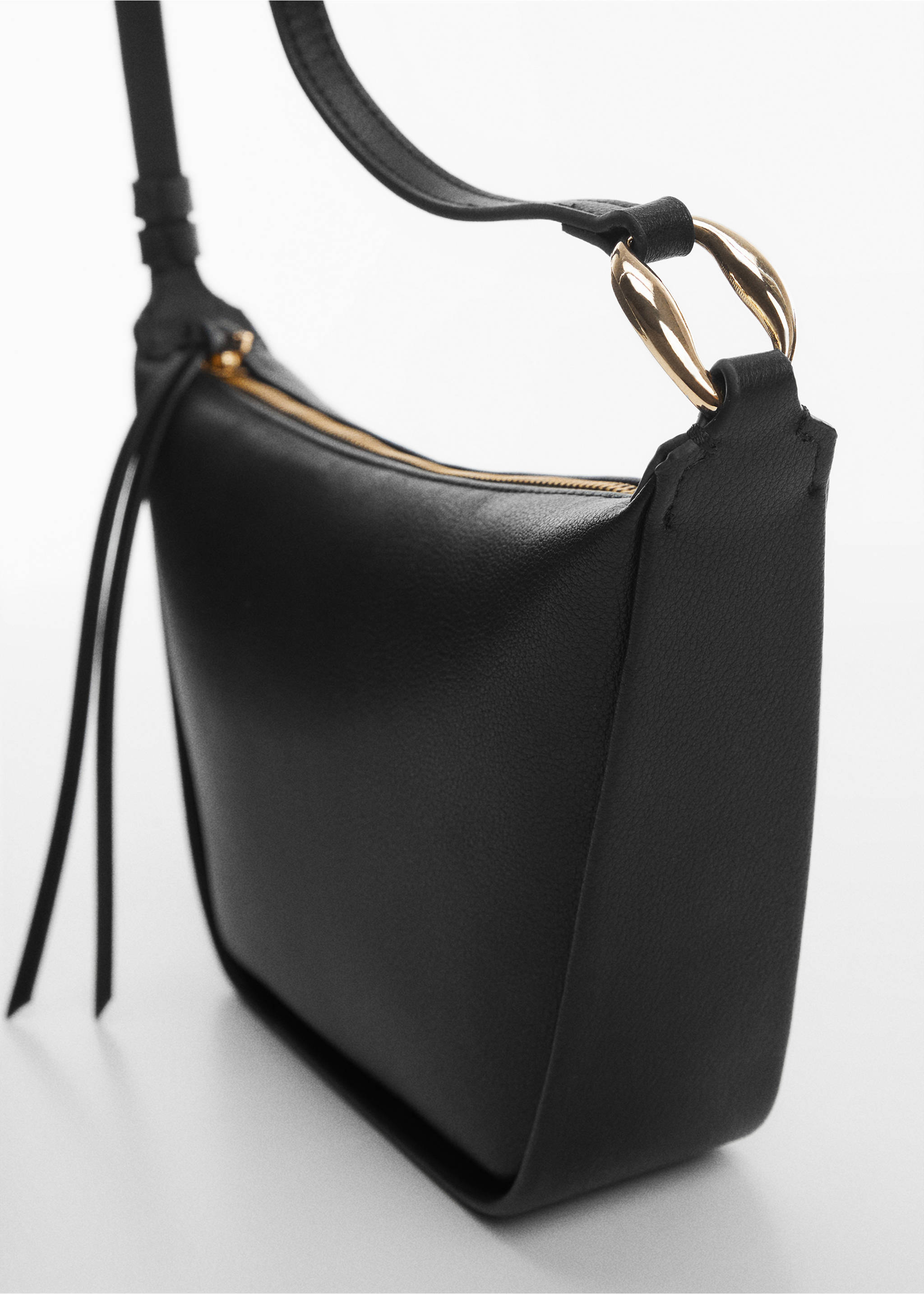 Shoulder bag with buckle - Details of the article 1, Black. Ref: 67021507-00.