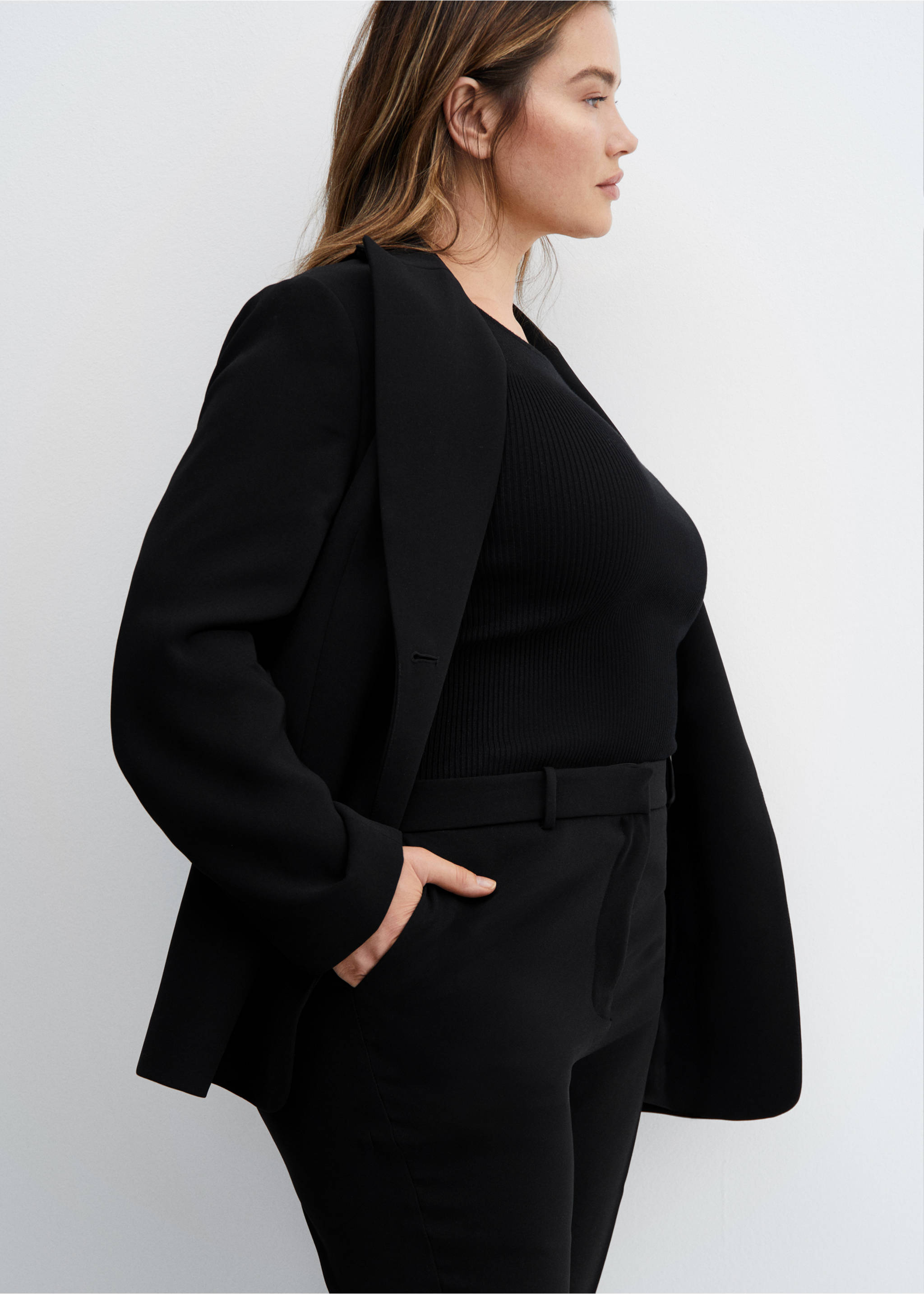 Flared suit trousers - Details of the article 4, Black. Ref: 67023266-00.