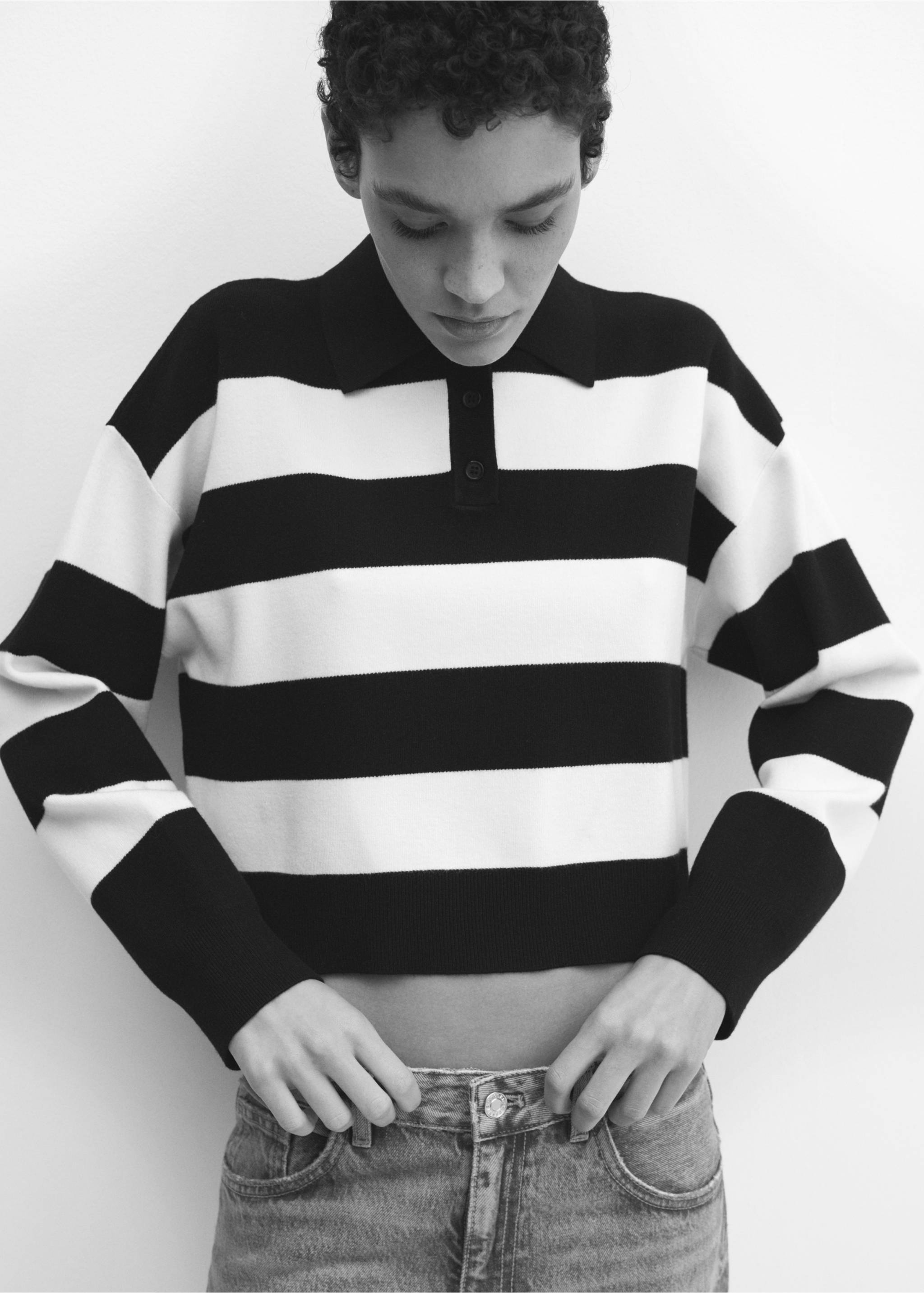 Striped polo-neck sweater - Details of the article 4, Black. Ref: 67023272-00.