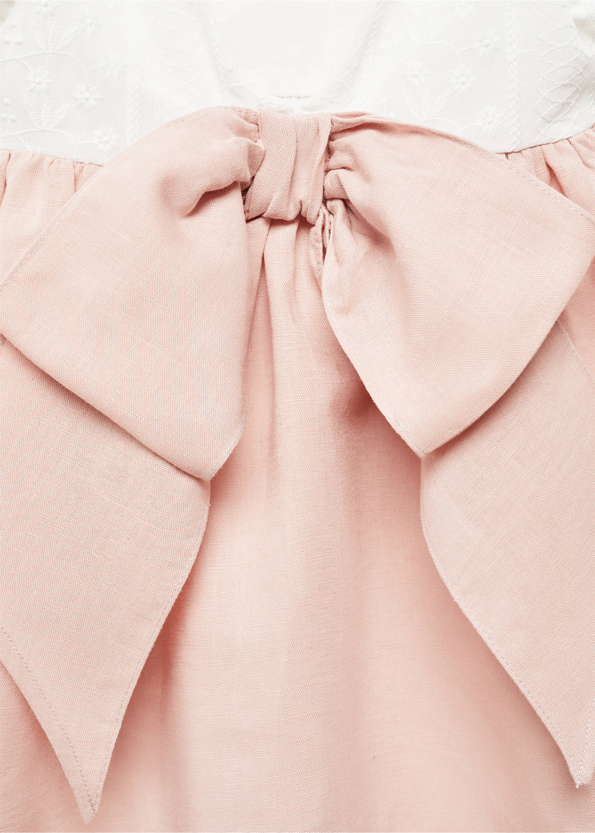 Geborduurde jurk met strik - Detail van het artikel 8, Roze. Ref: 67023695-00.