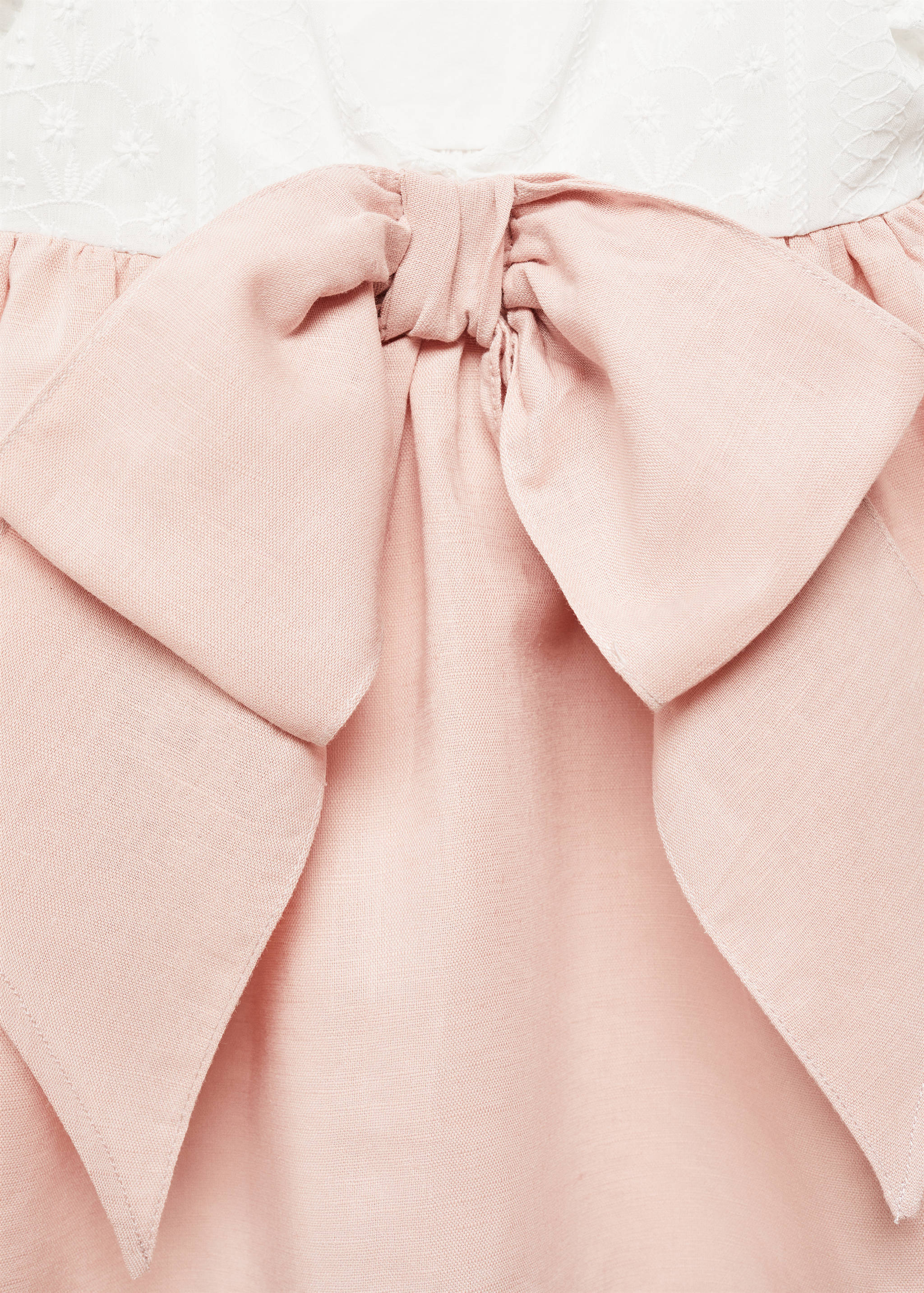 Geborduurde jurk met strik - Detail van het artikel 8