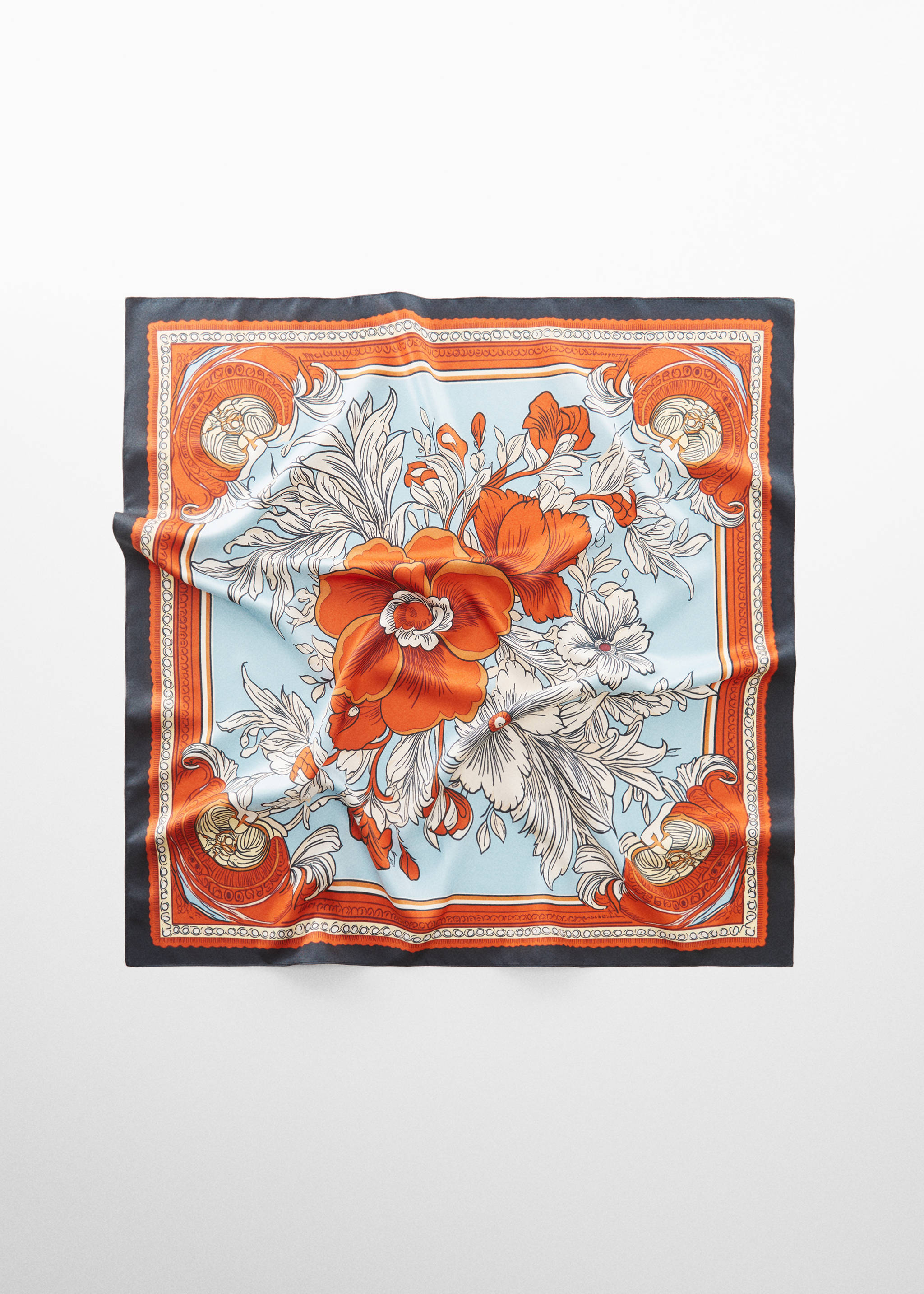 Foulard à fleurs - Article sans modèle