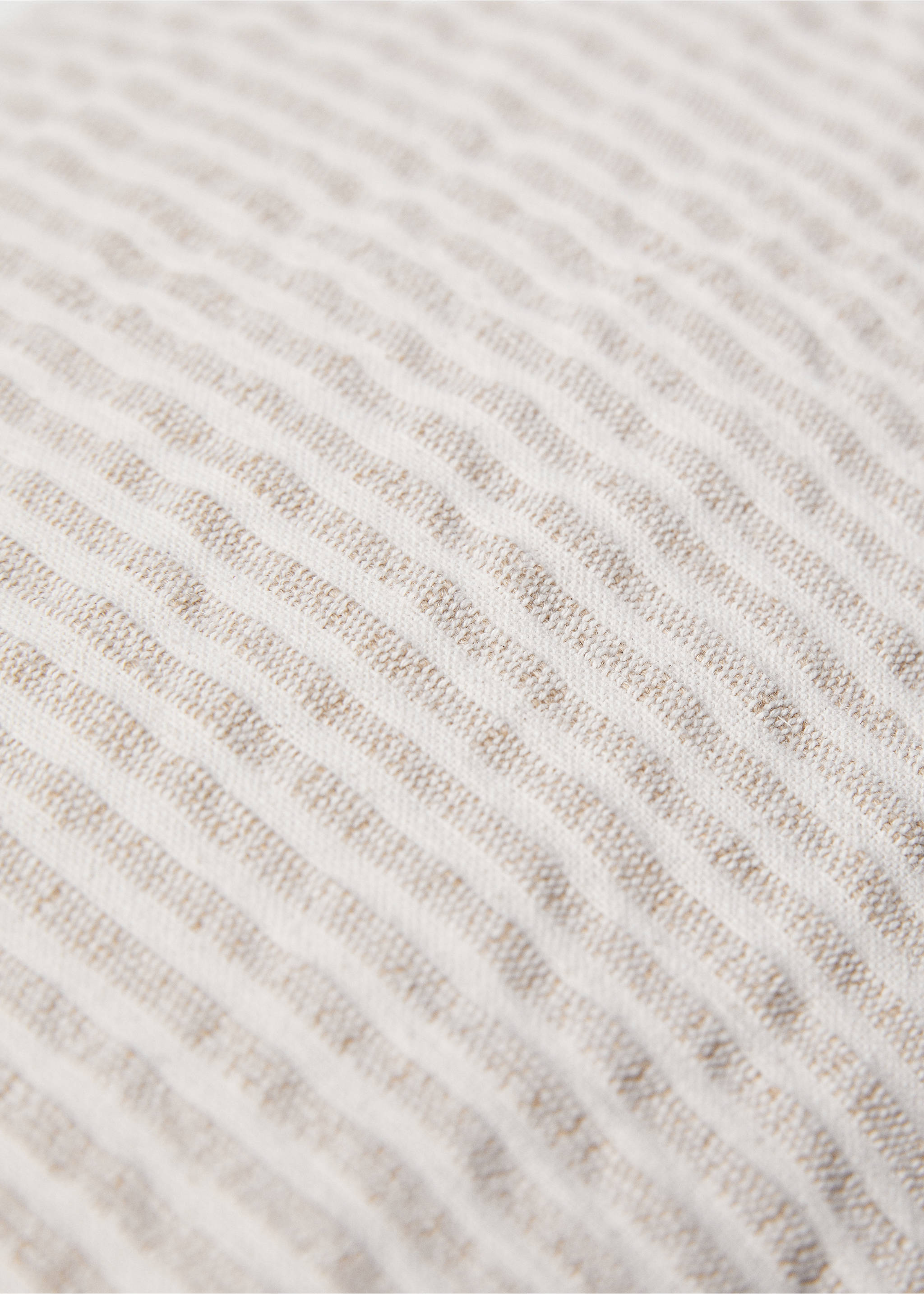 Housse de coussin texture rayures 30x50 cm - Détail de l'article 1, Écru. Ref: 67024052-00.