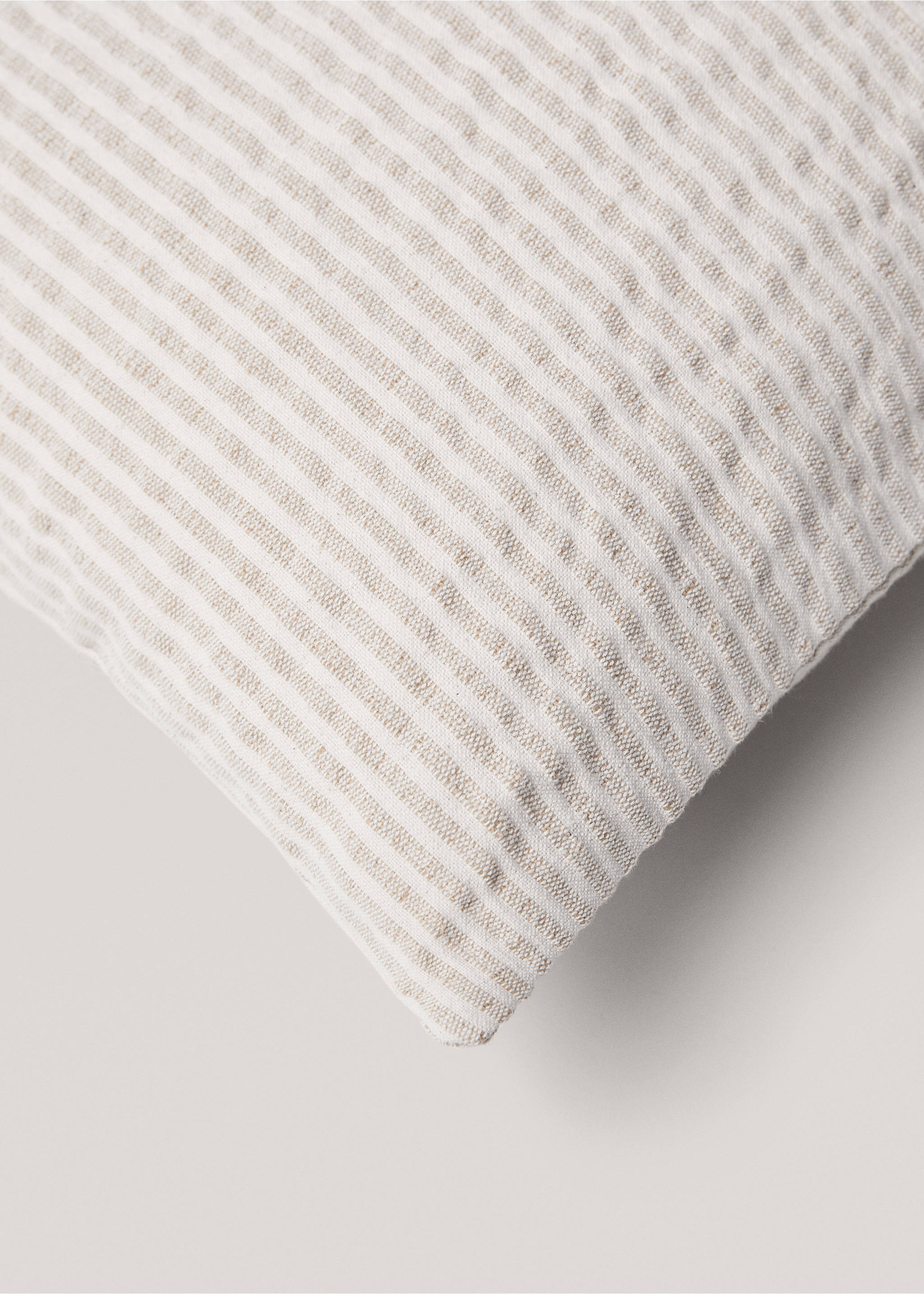 Housse de coussin texture rayures 30x50 cm - Détail de l'article 2, Écru. Ref: 67024052-00.