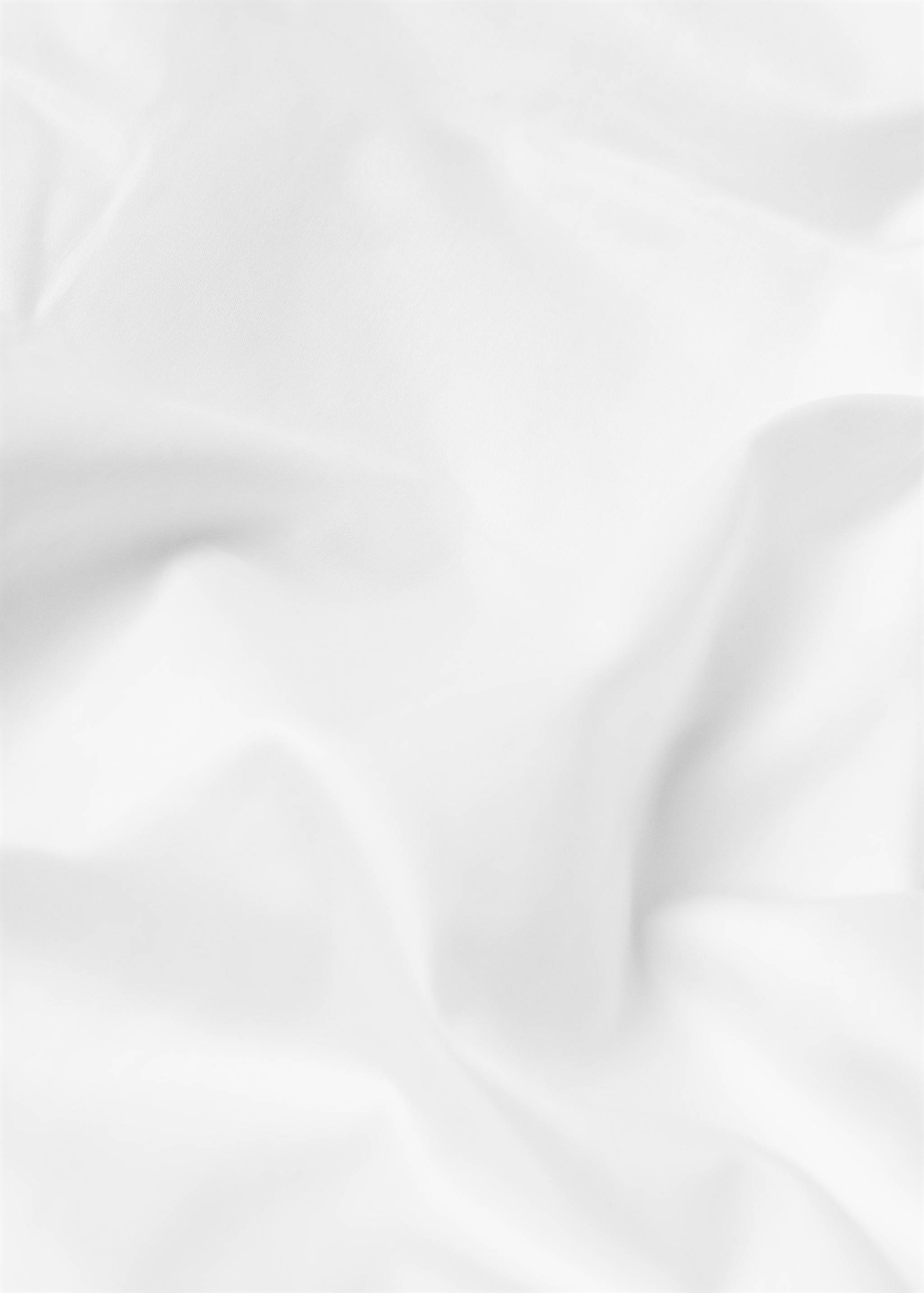 Satin fitted sheet for king bed - Details of the article 2