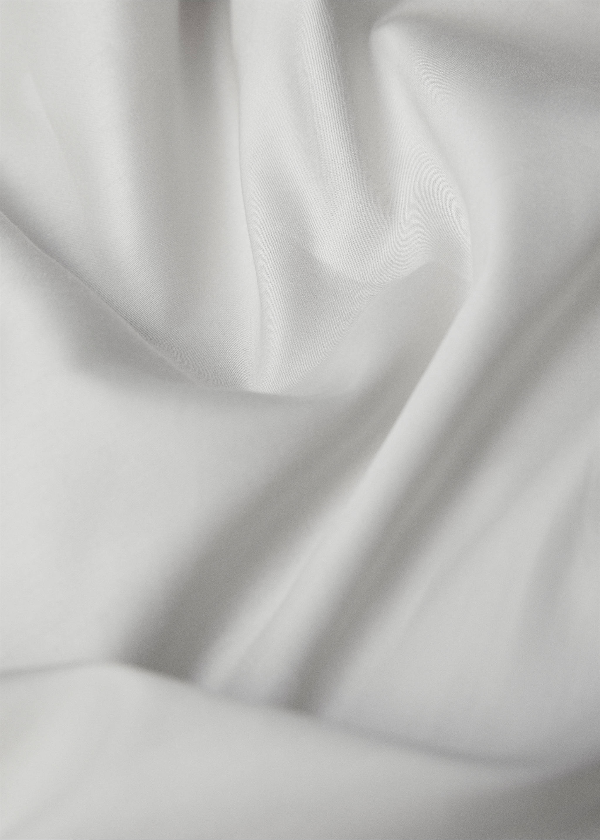 Satin fitted sheet for superking bed - Details of the article 1, Grey. Ref: 67024056-00.
