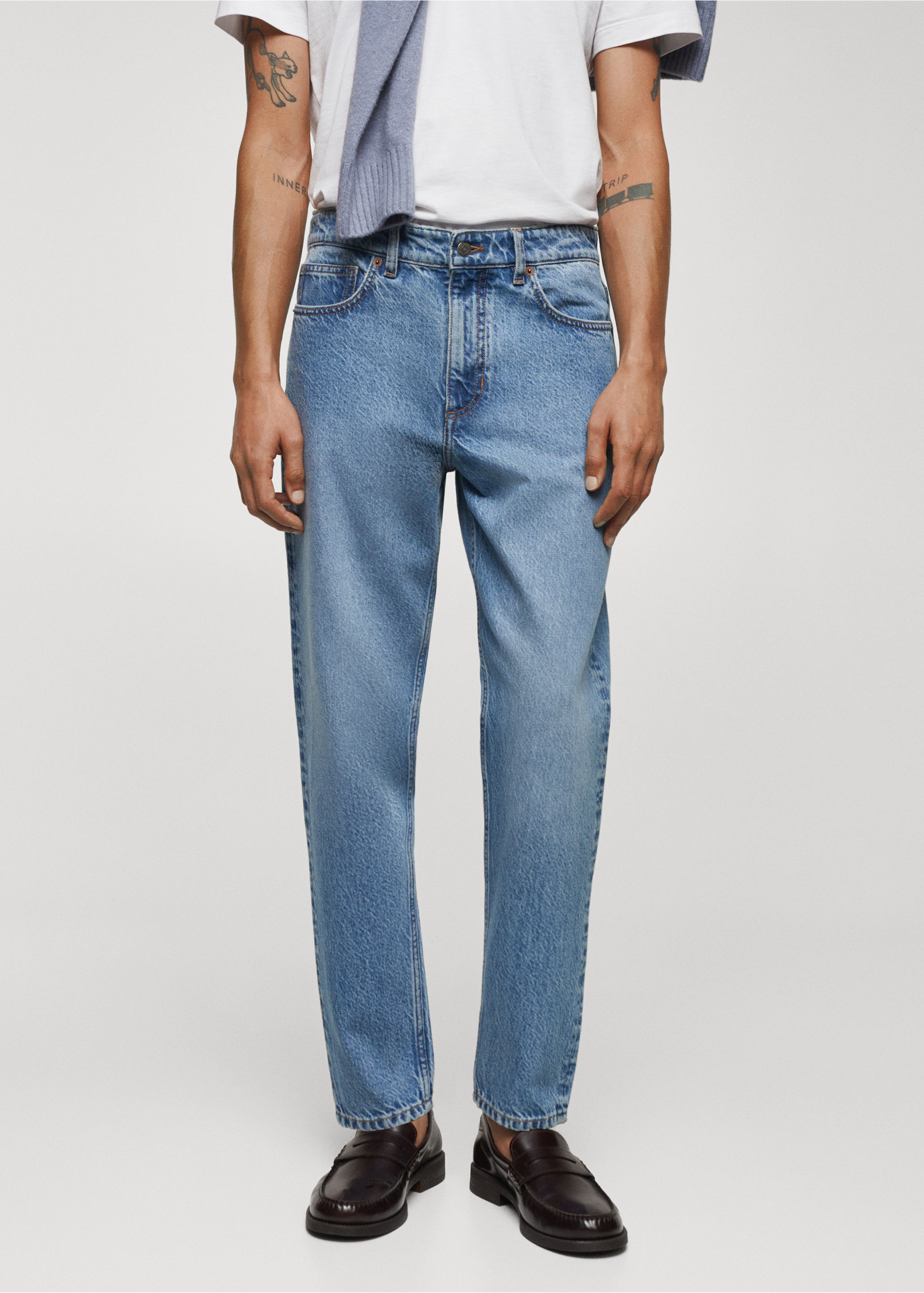 Tapered-fit jeans - Medium plane