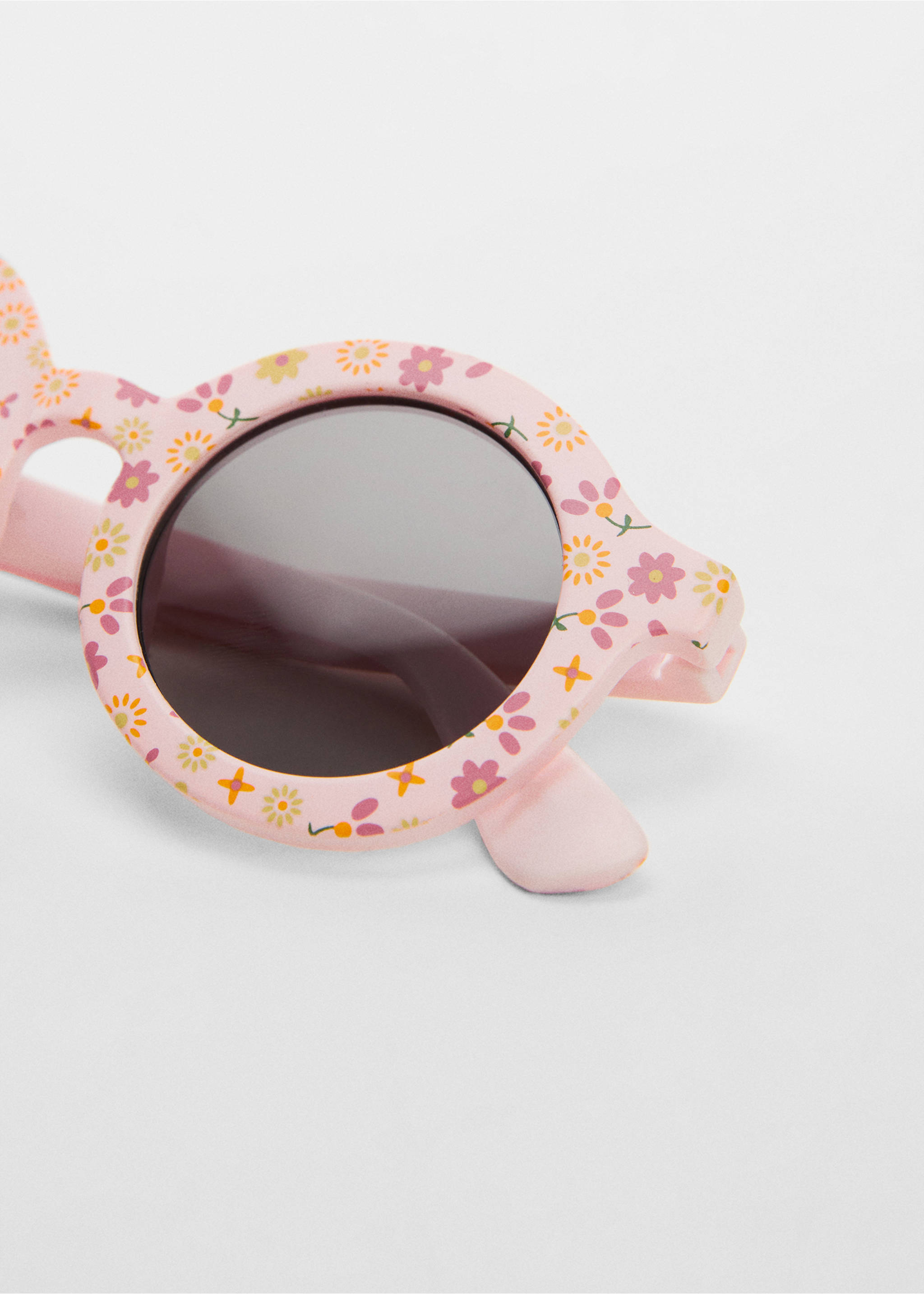 Printed frame sunglasses - Details of the article 2, Pale Pink. Ref: 67024770-00.