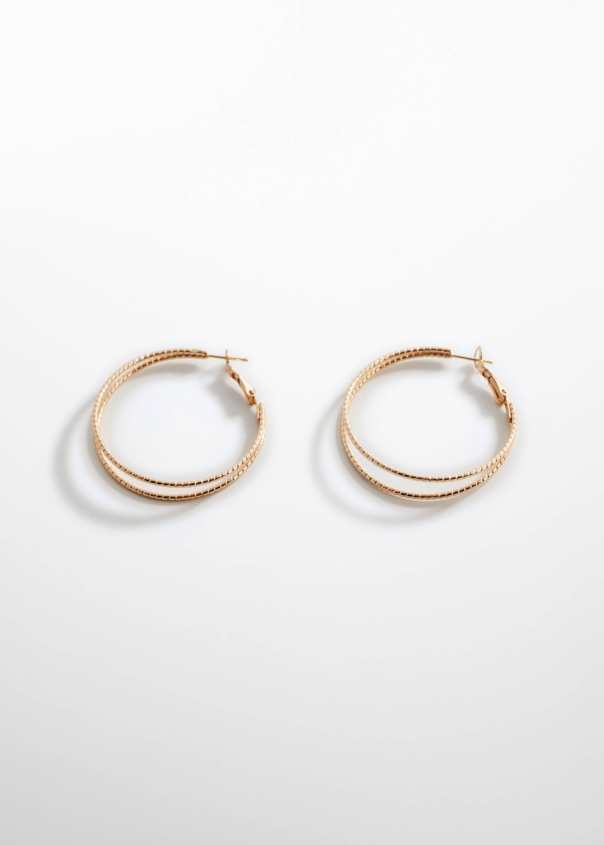 Hoop earrings - Article without model