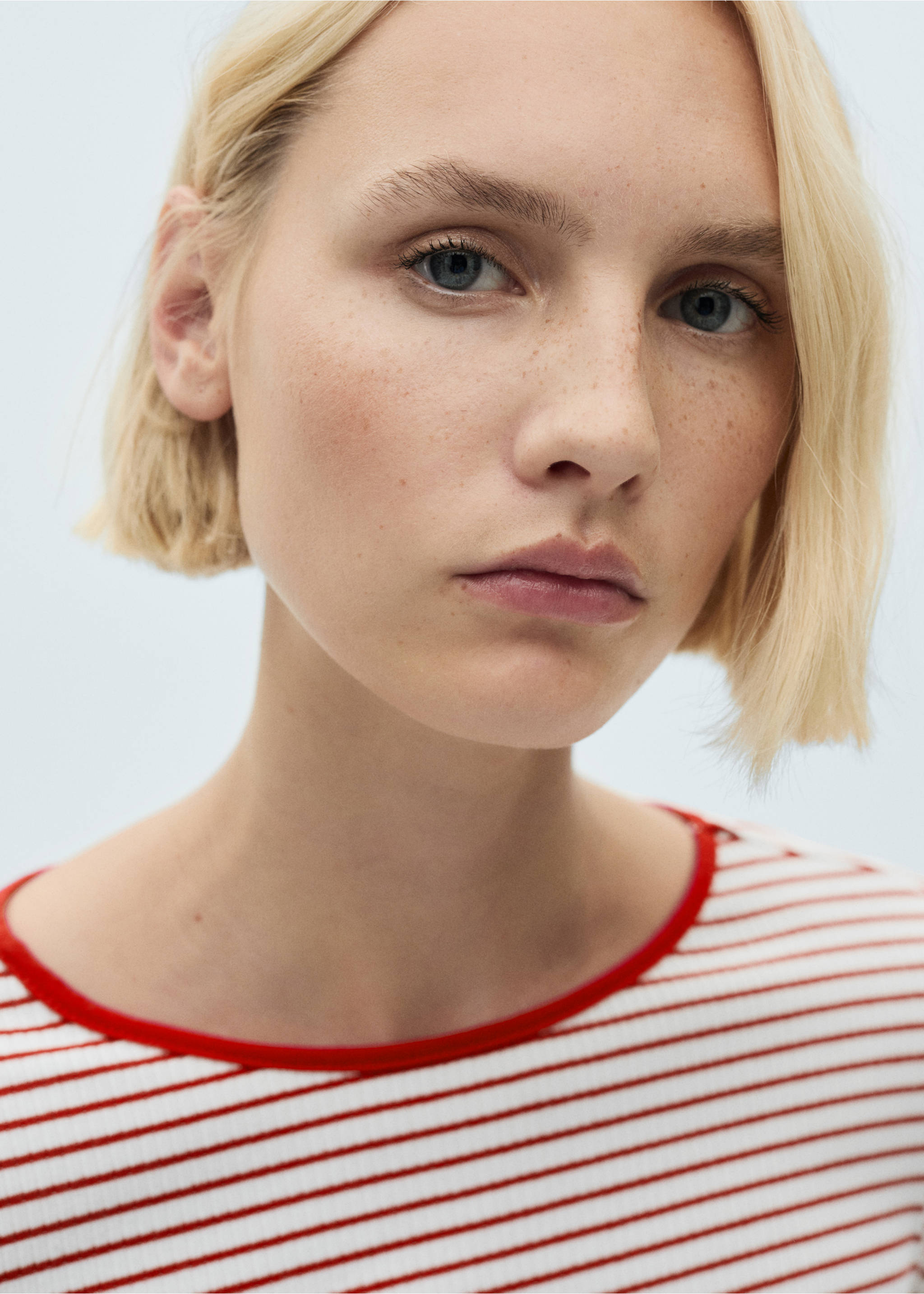 Striped rib T-shirt - Details of the article 1, Red. Ref: 67024785-00.
