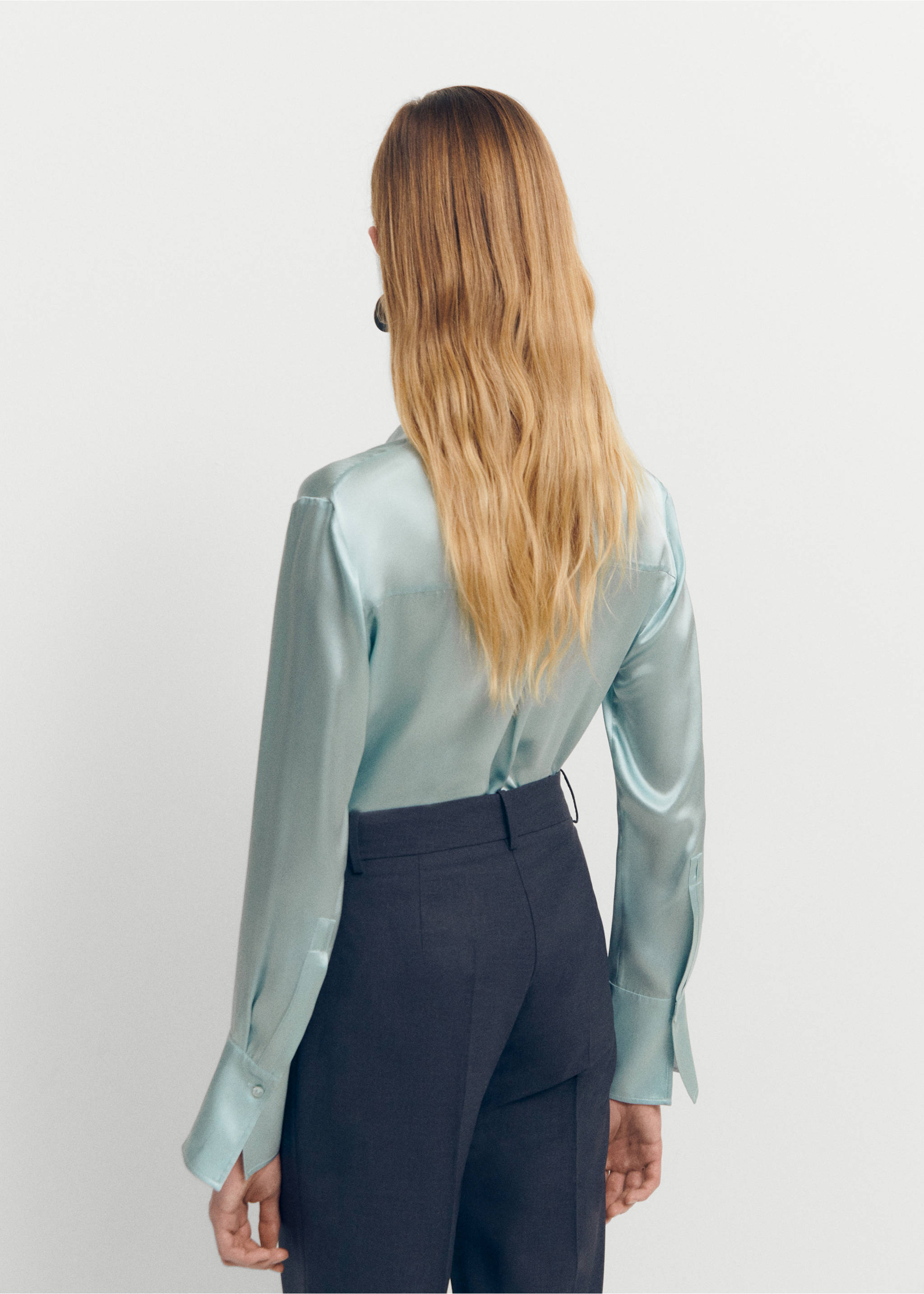 100% silk shirt - Reverse of the article, Sky Blue. Ref: 67024789-00.