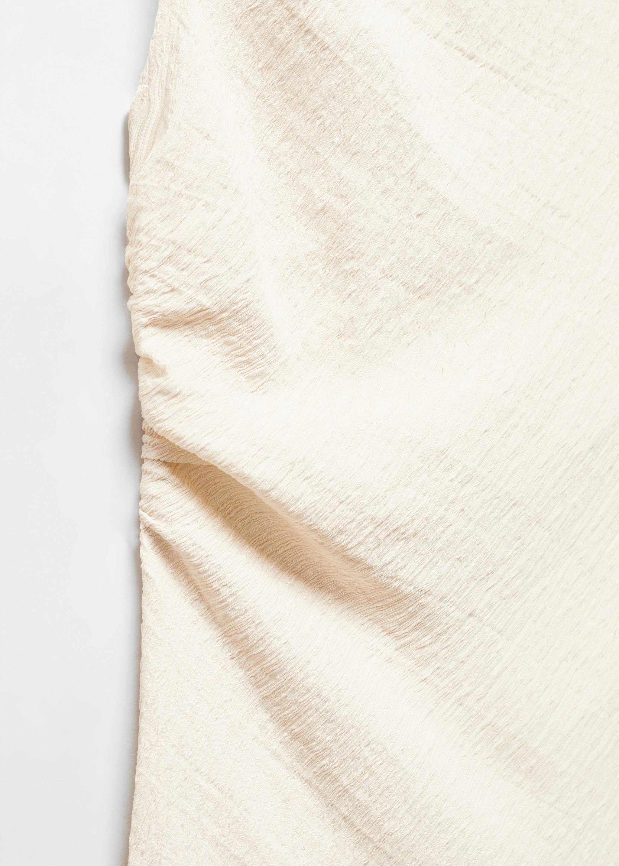 Kleid mit drapiertem Schlitz - Detail des Artikels 8