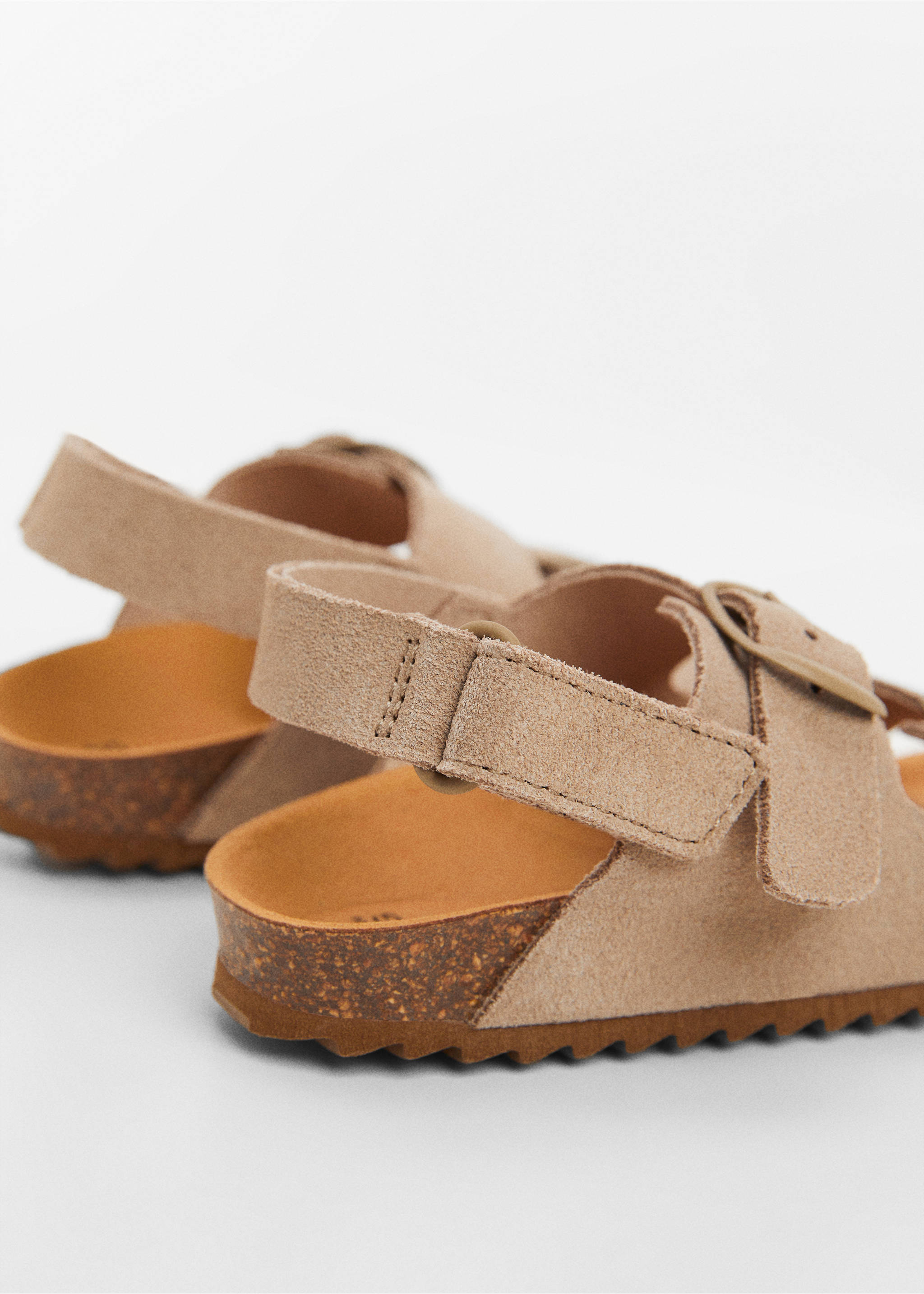 Buckle leather sandals - Details of the article 1, Medium Brown. Ref: 67025734-00.