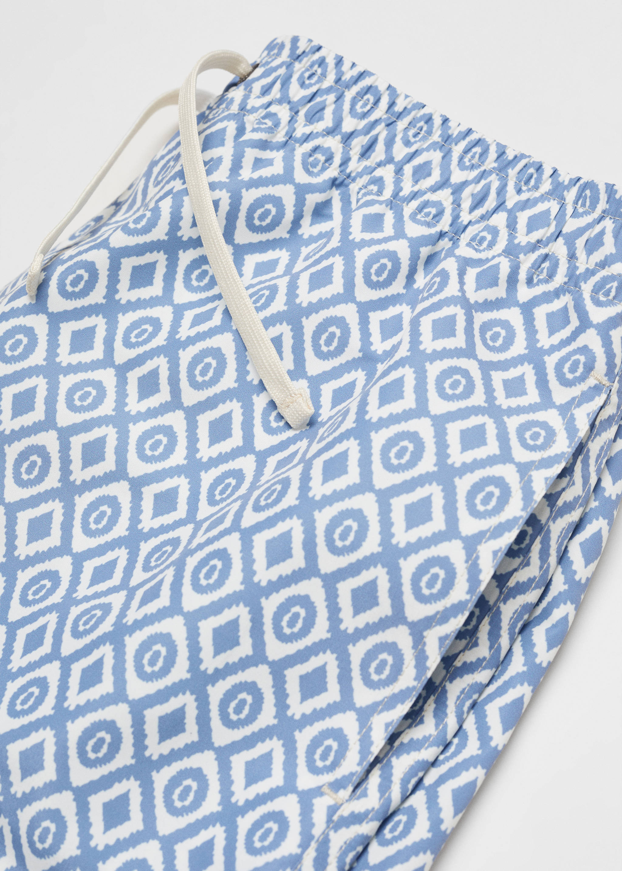 Fato de banho estampado geométrico - Pormenor do artigo 8