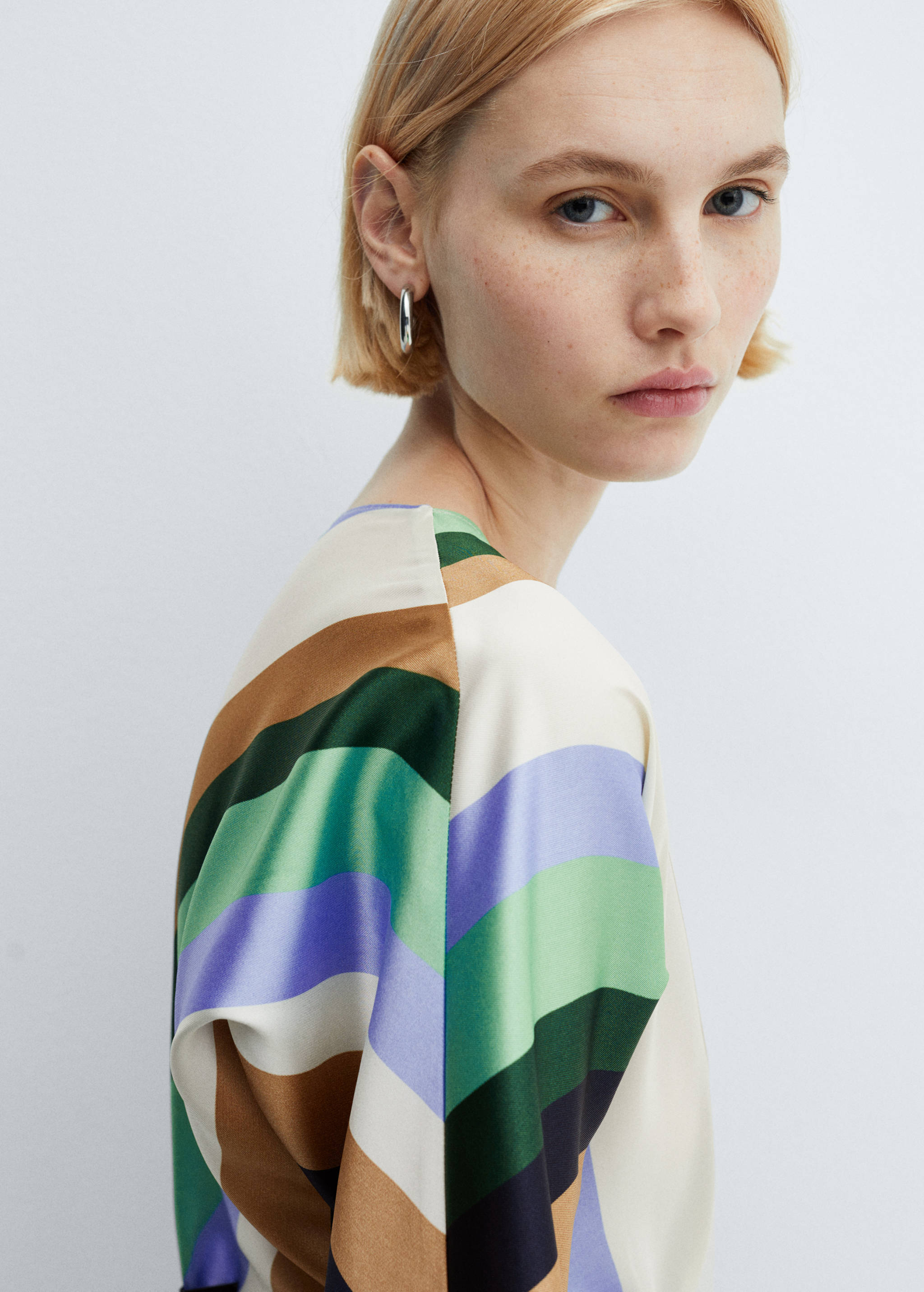 Vestido rayas satinado - Detalle del artículo 1