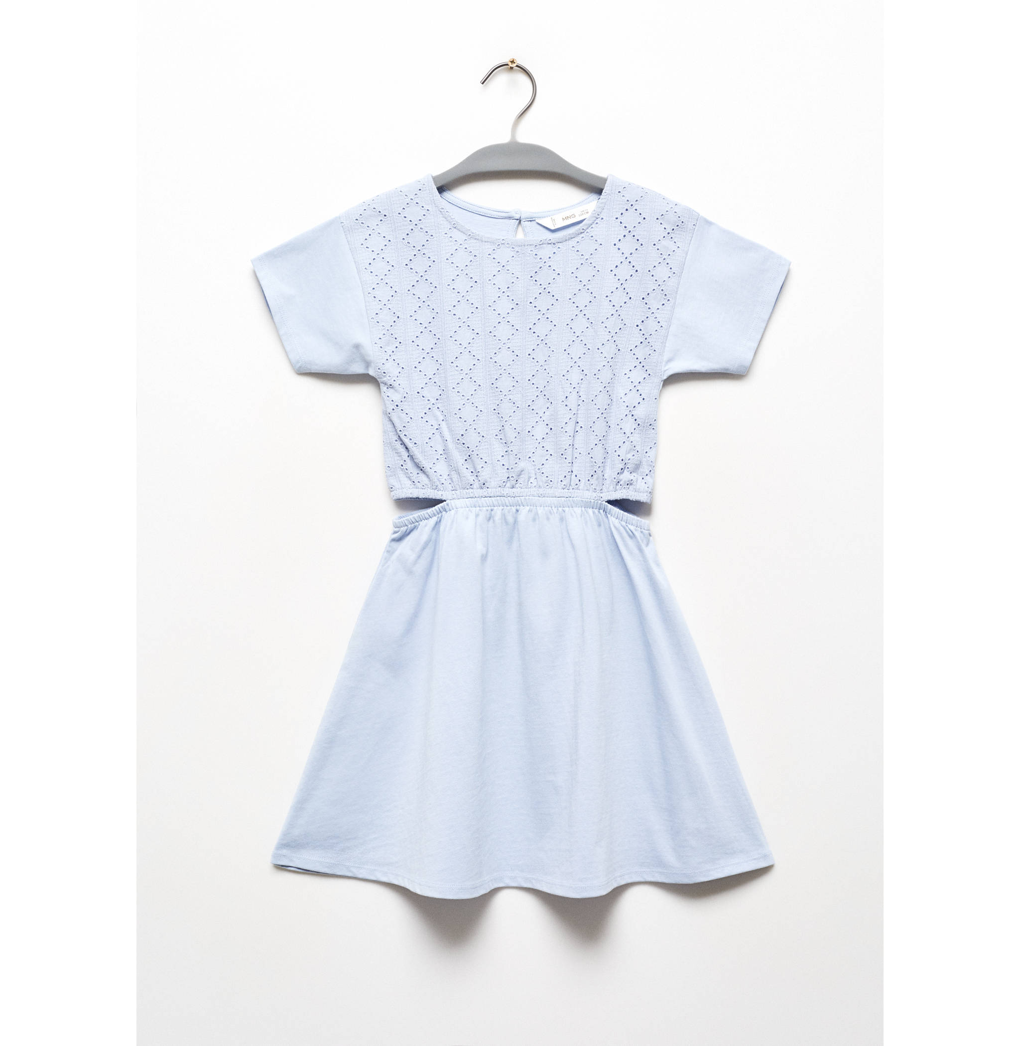 Robe brodée ouvertures latérales - Article sans modèle