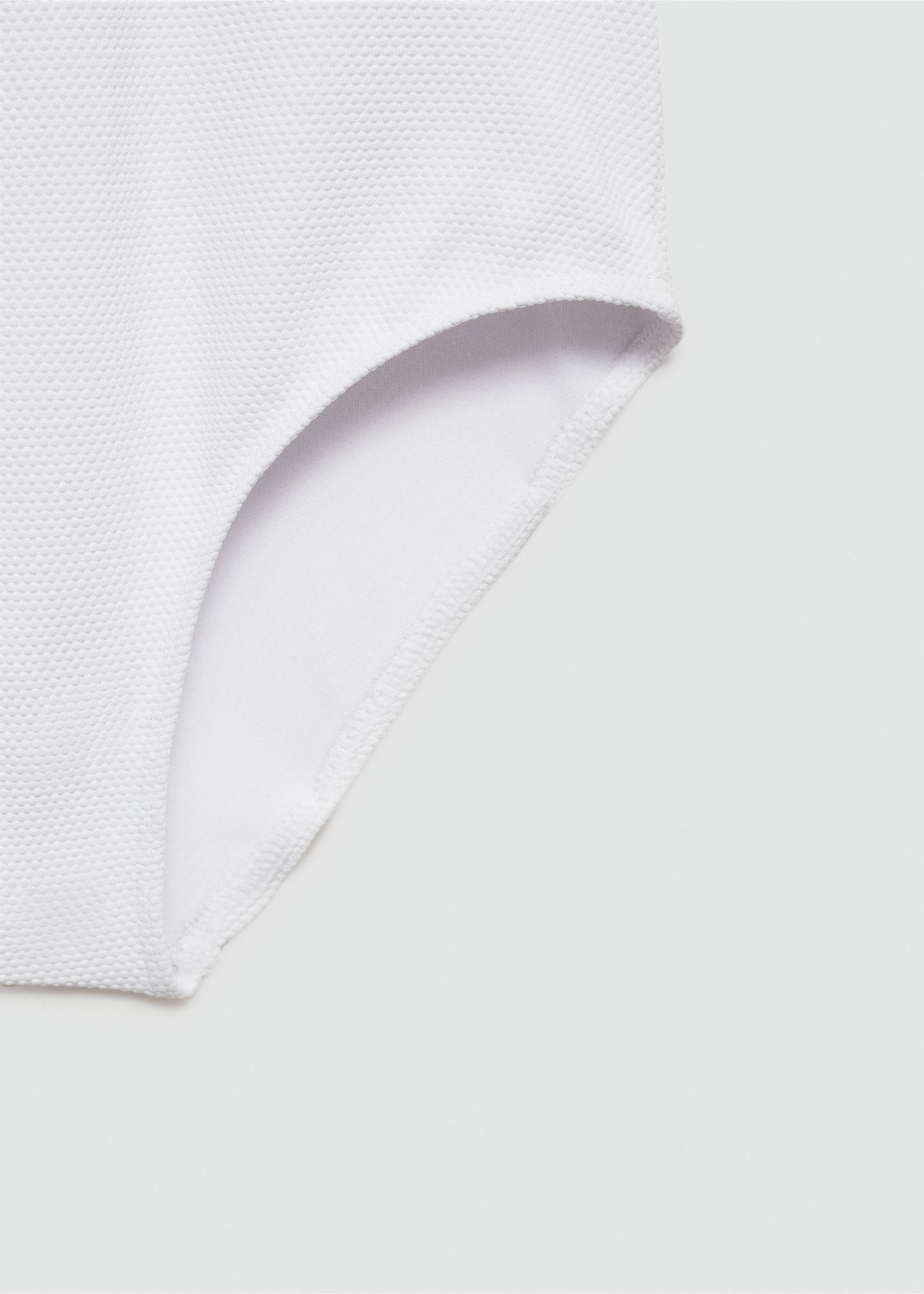 Texture ruffle swimsuit - Details of the article 0, White. Ref: 67026024-00.