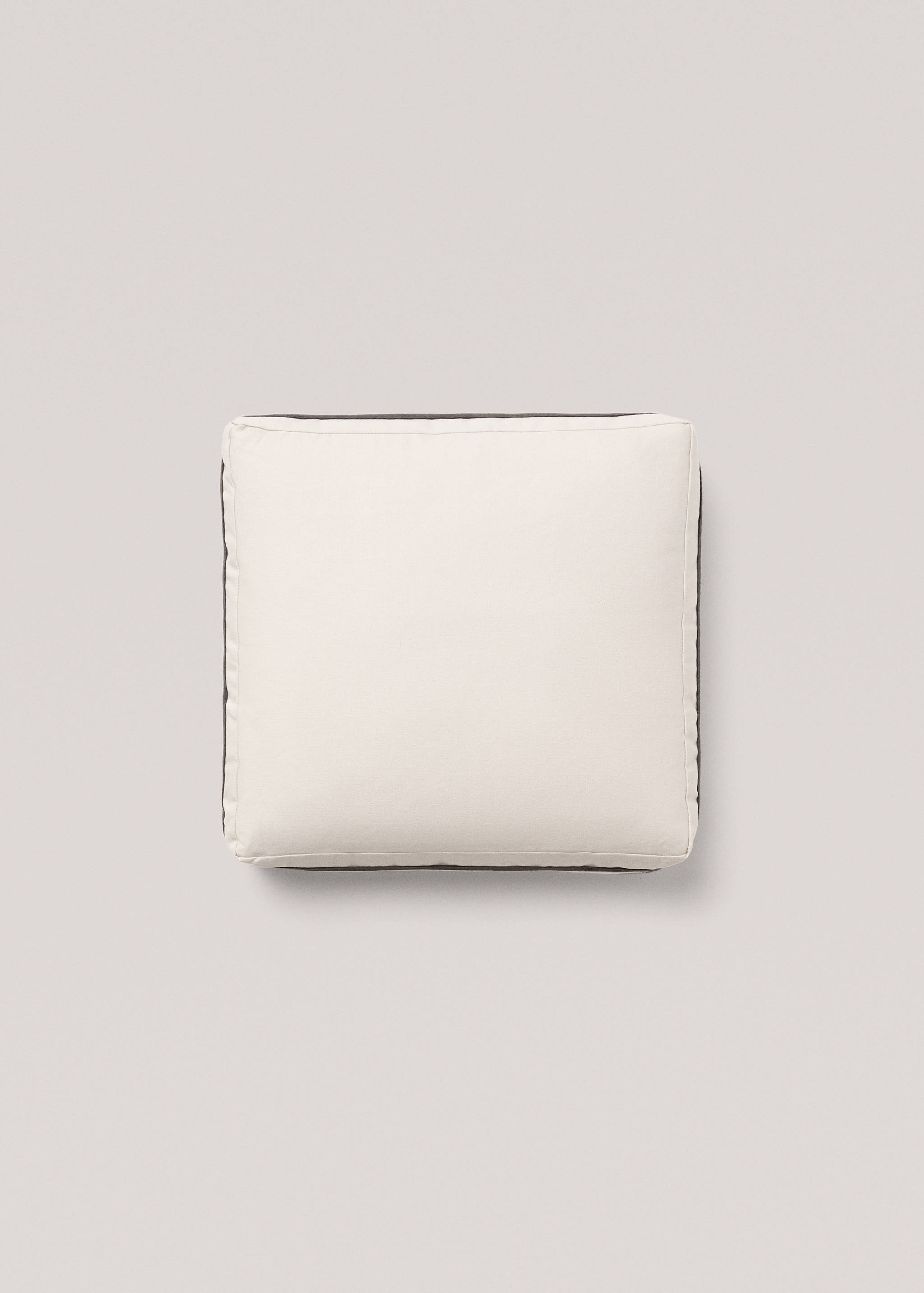 Cojín acolchado 40x40cm - Artículo sin modelo