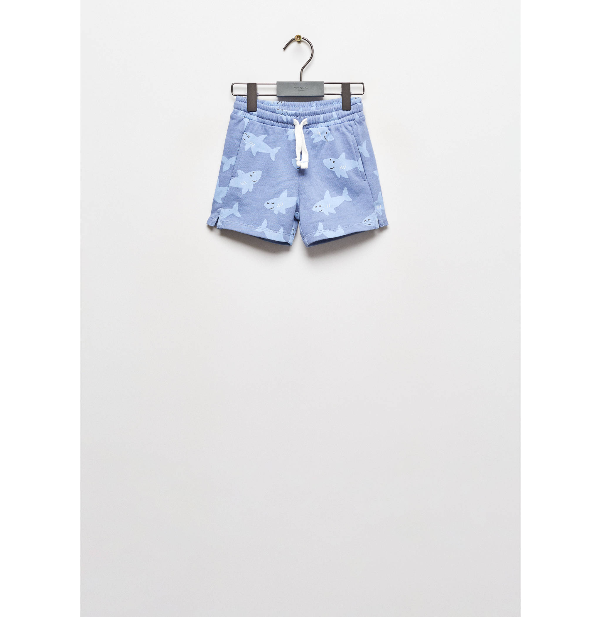 Elastic waist Bermuda shorts - Article without model
