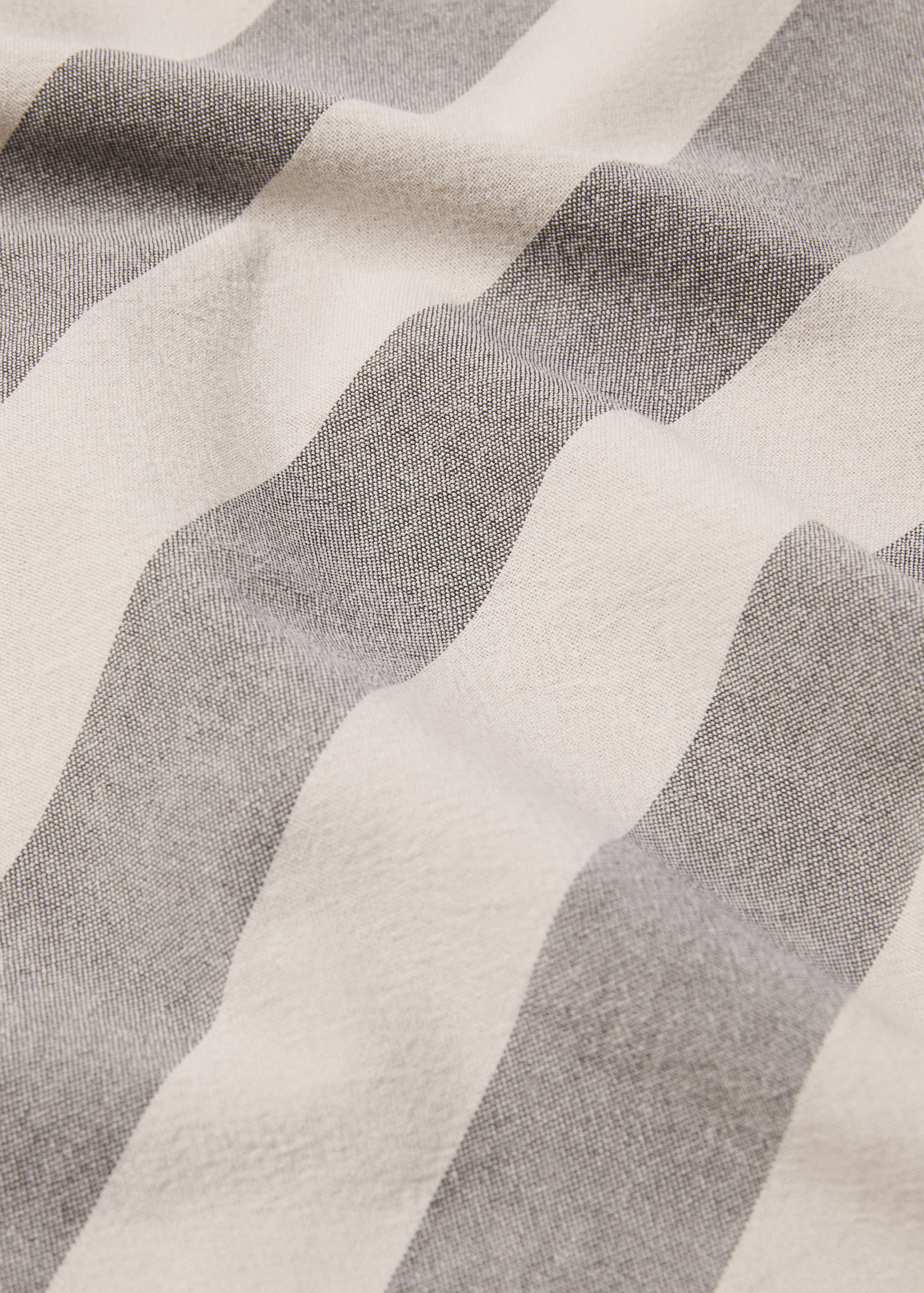 Stripe-printed beach sarong towel - Details of the article 3