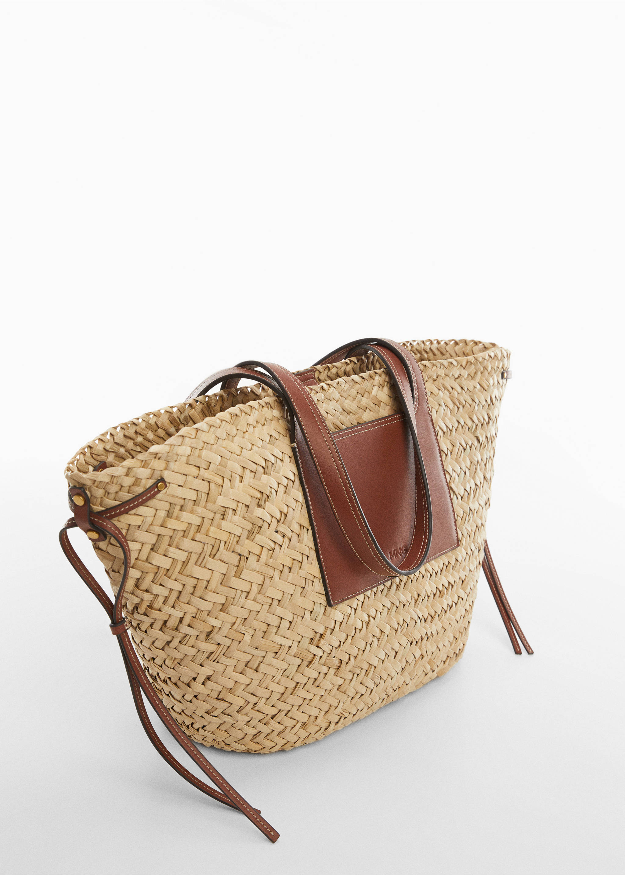 Double strap basket bag - Medium plane, Leather. Ref: 67026317-00.