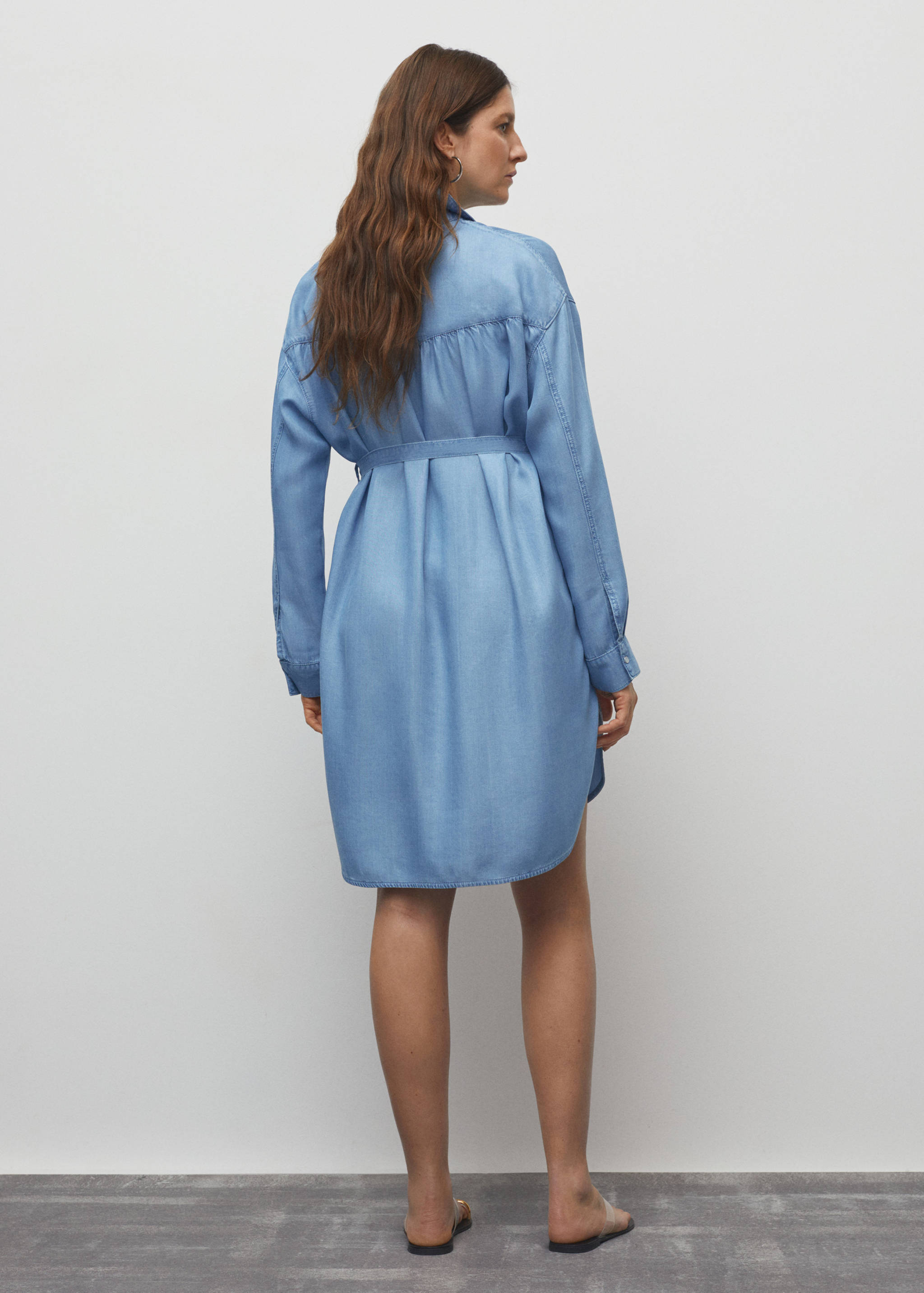 Rochie tip cămașă din denim - Spatele articolului