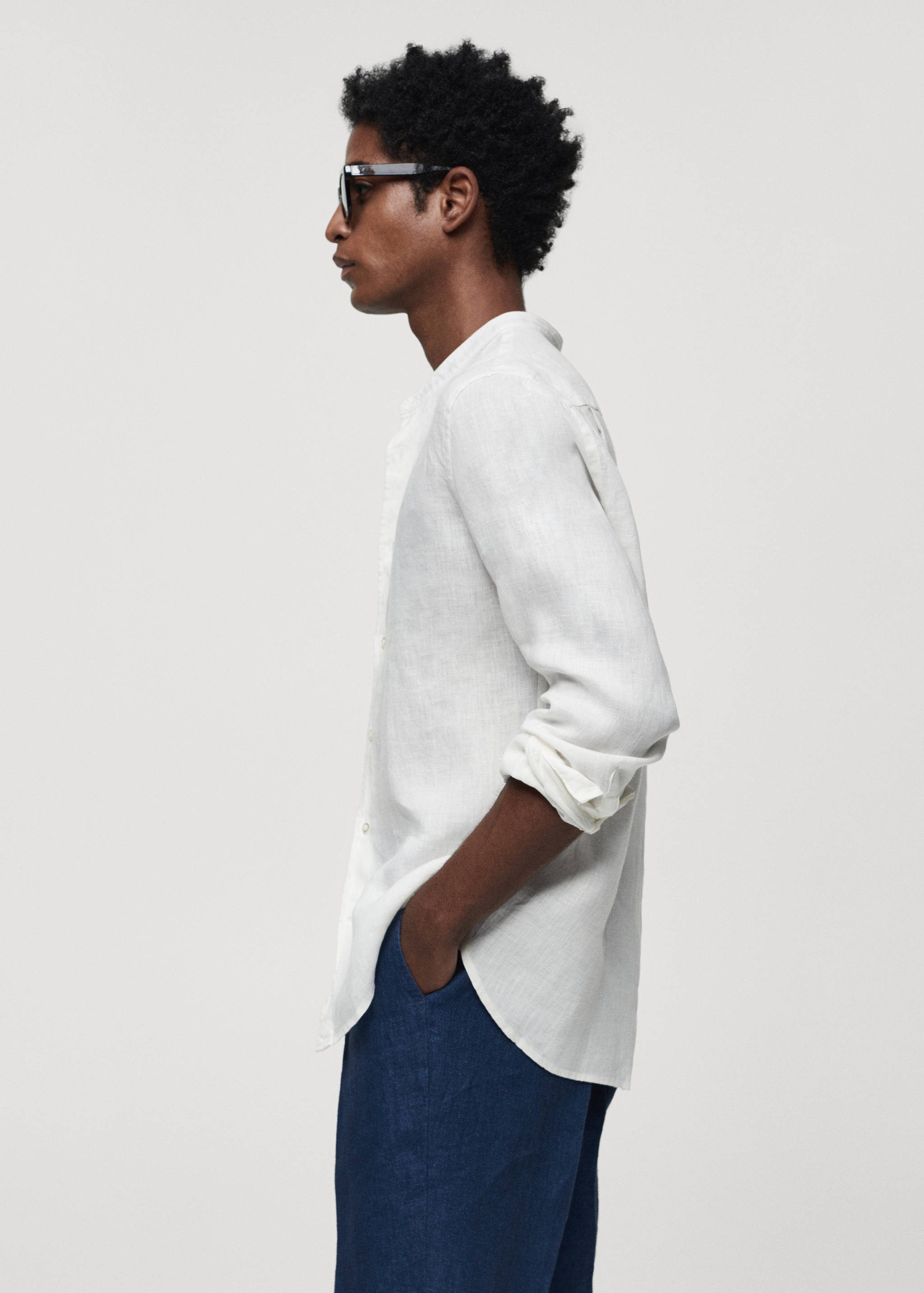 100% linen Mao collar shirt - Details of the article 2