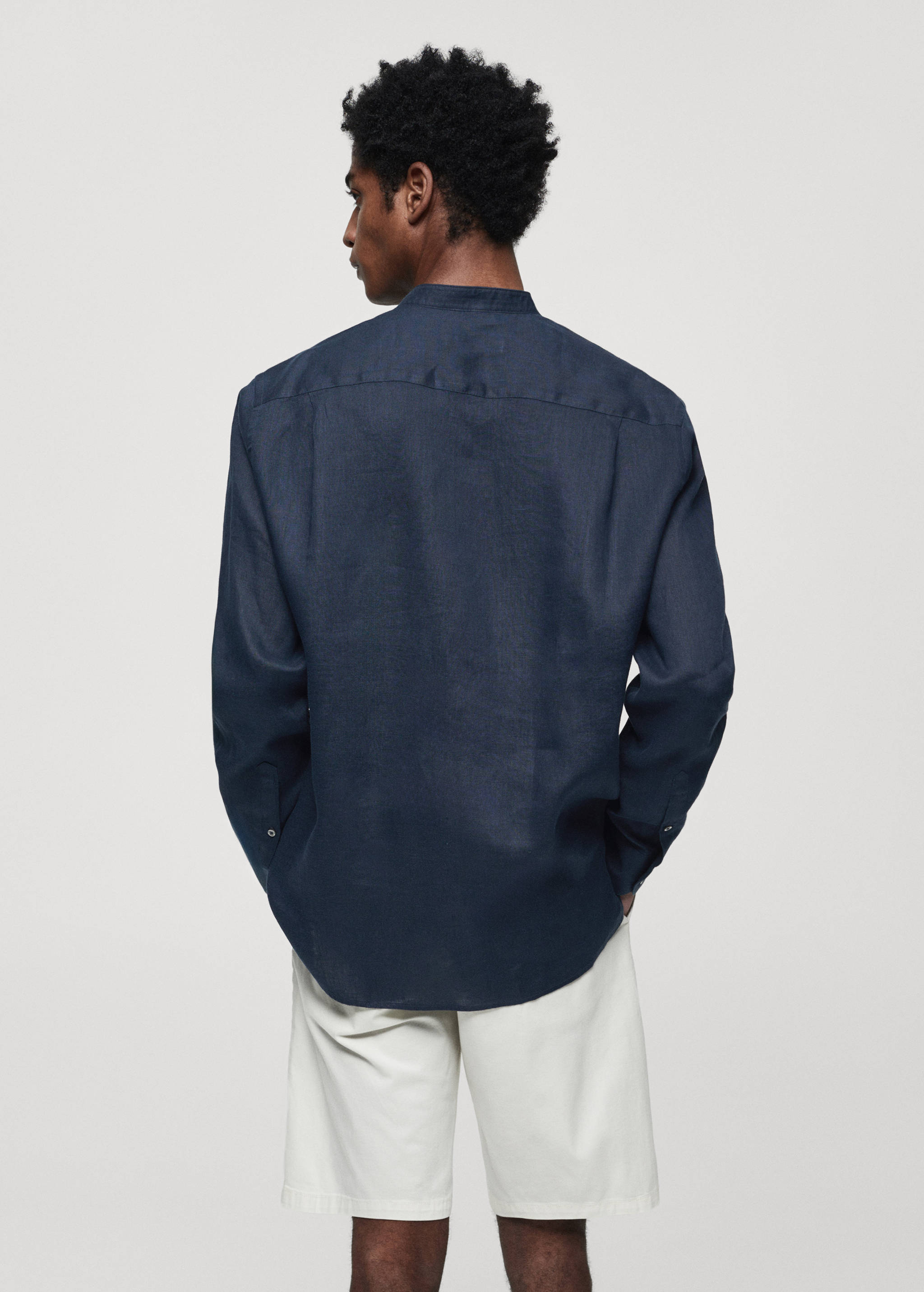100% linen Mao collar shirt - Reverse of the article