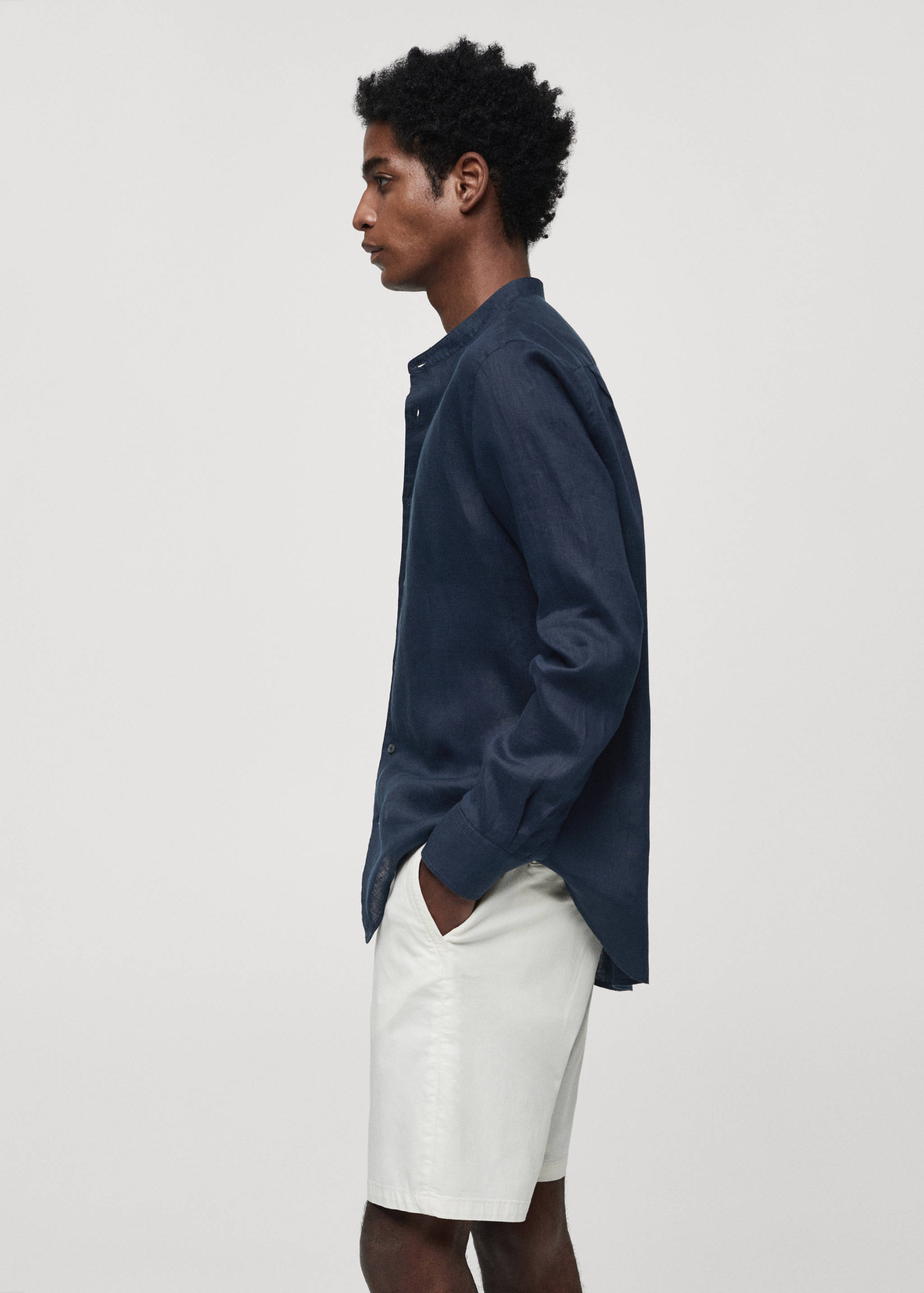 100% linen Mao collar shirt - Details of the article 2