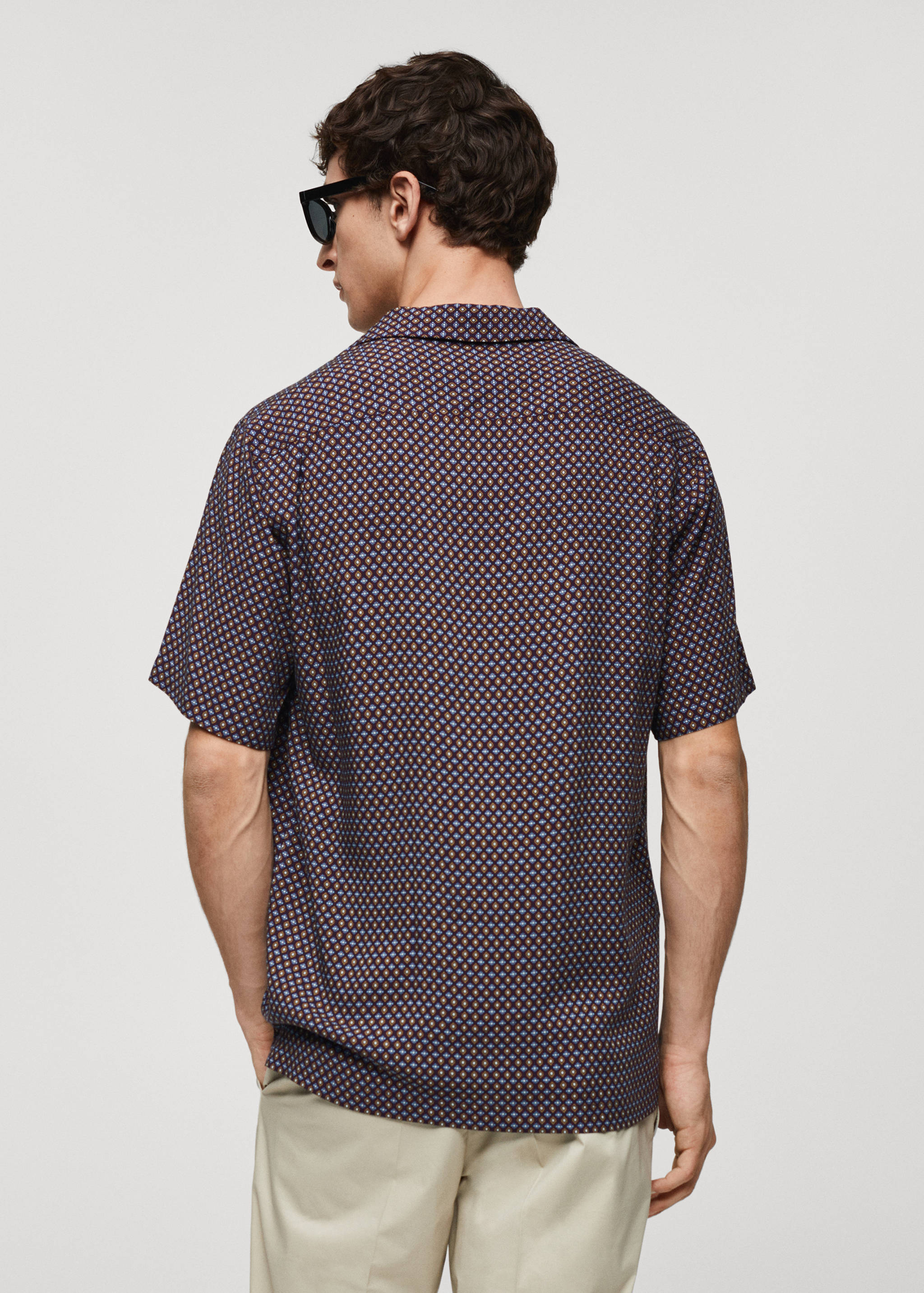 Regular-fit short-sleeved printed shirt - Reverse of the article