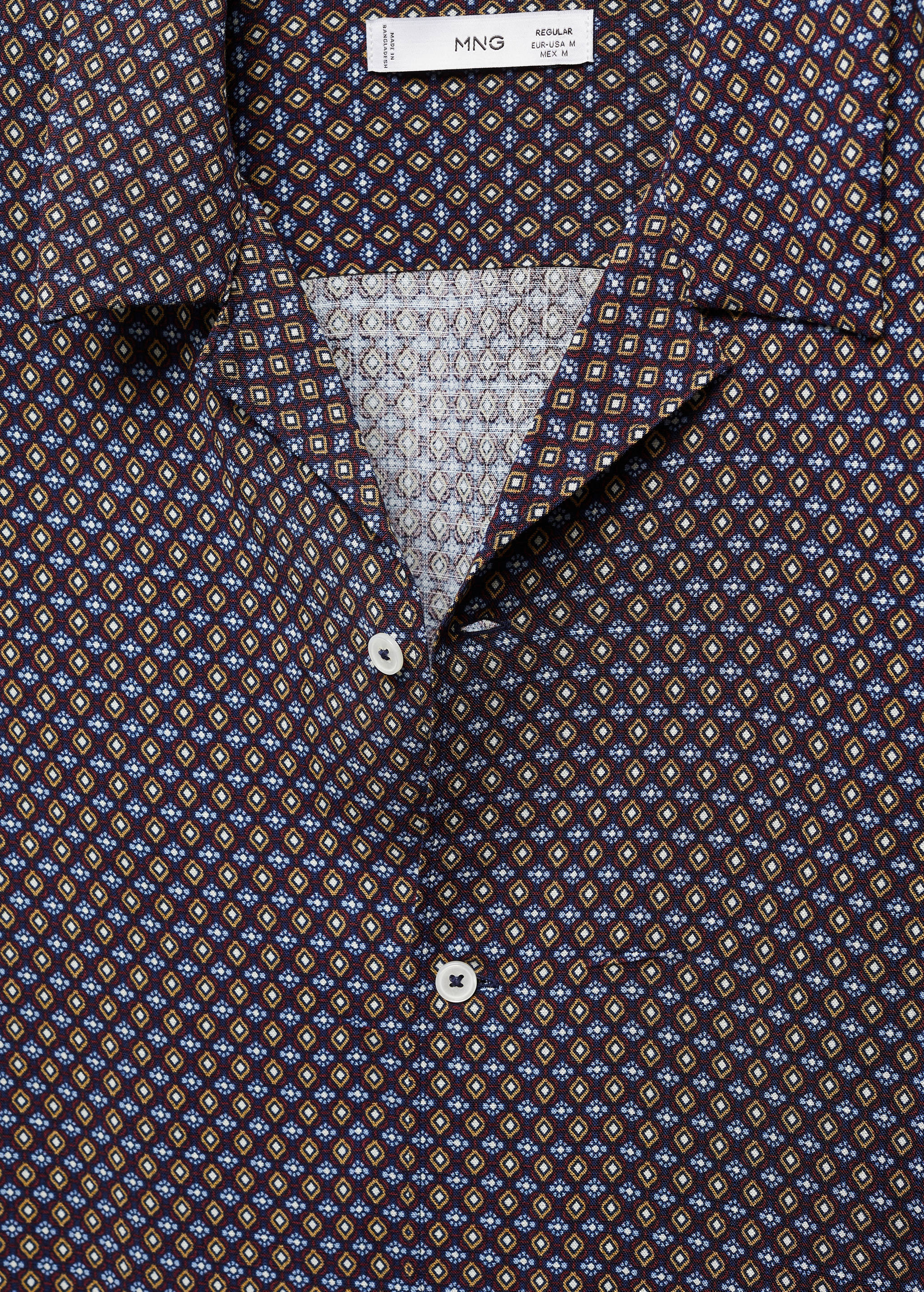 Regular-fit short-sleeved printed shirt - Details of the article 8