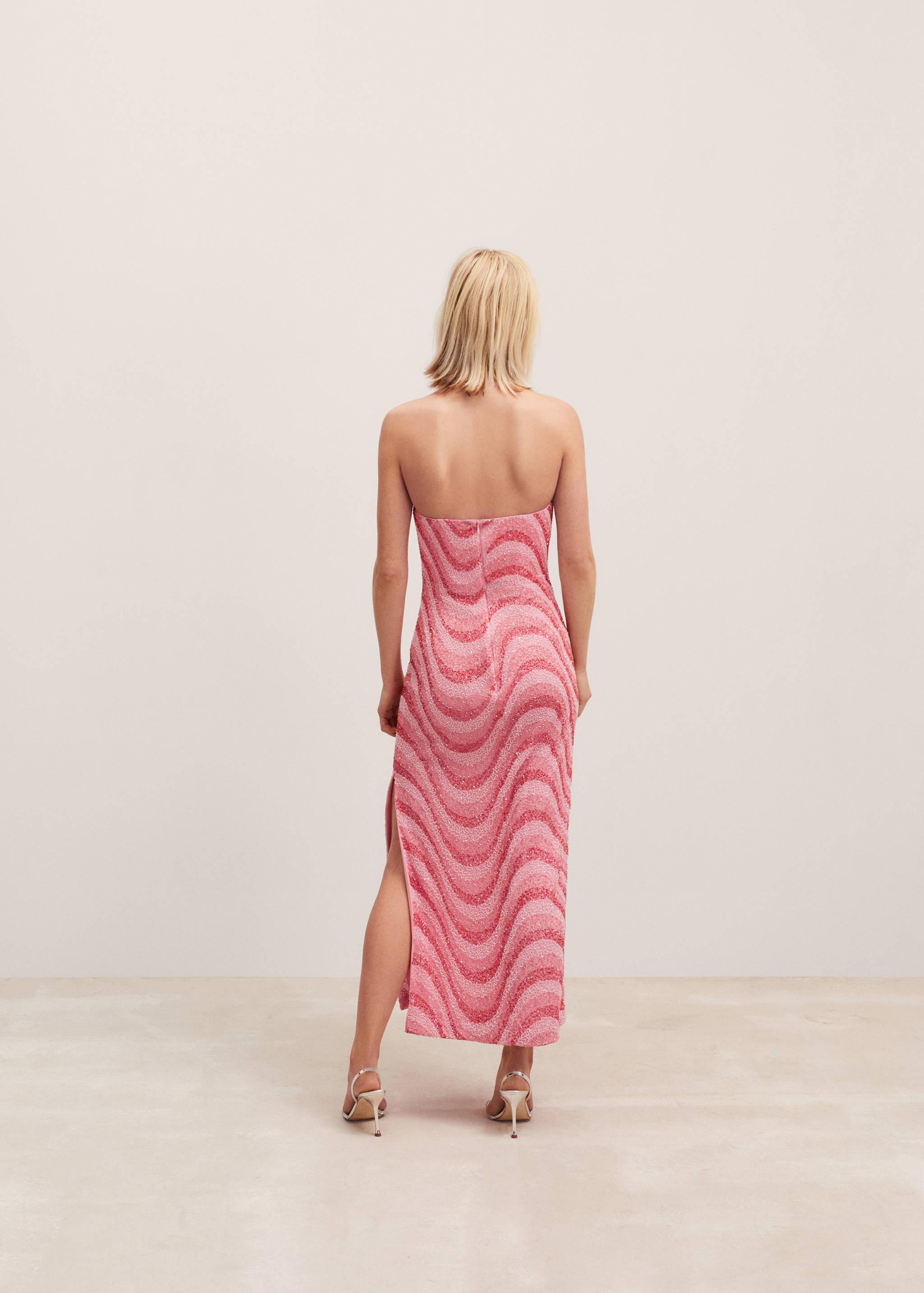 Strapless beaded dress - Reverse of the article