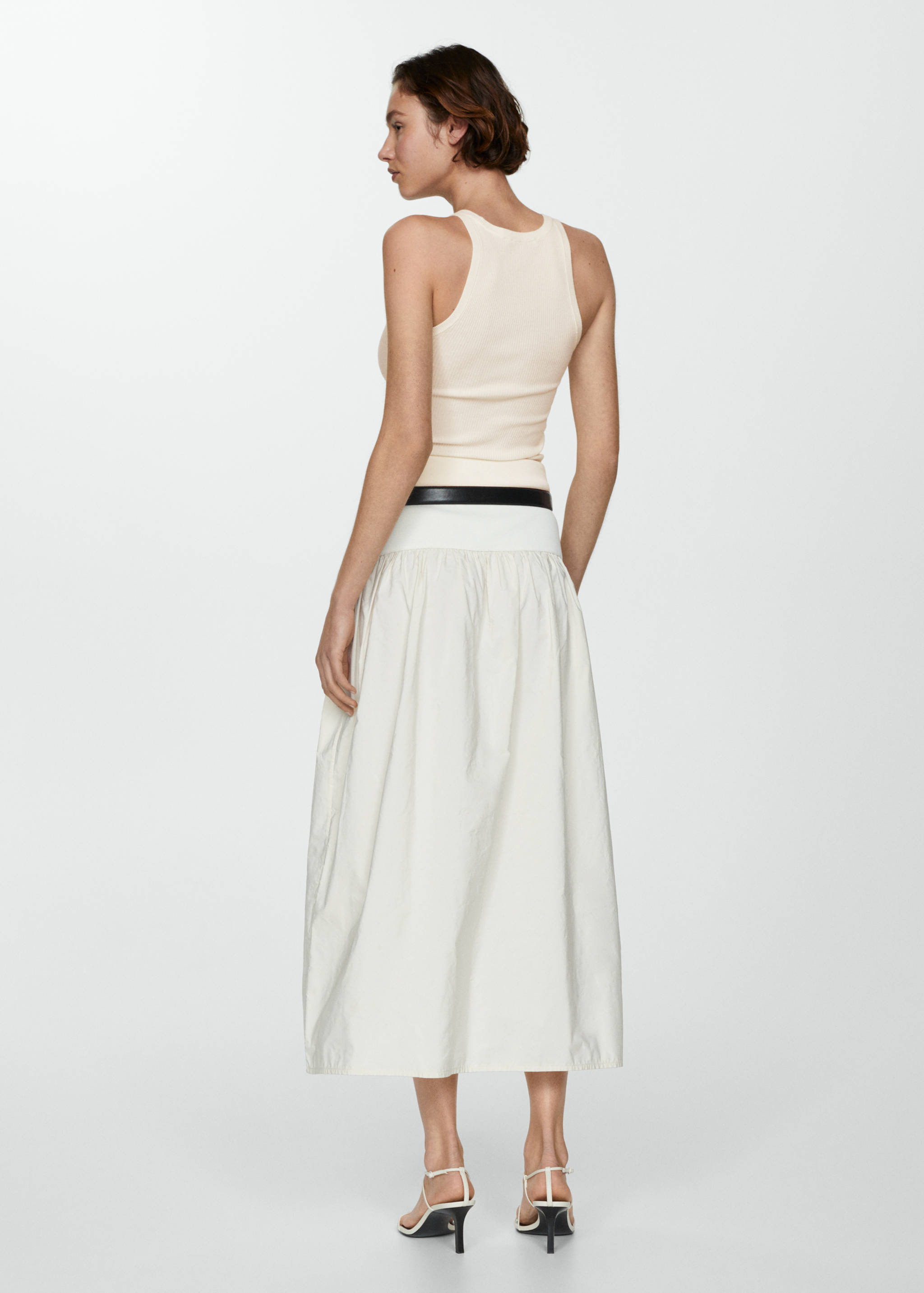 Ribbed knit top - Reverse of the article