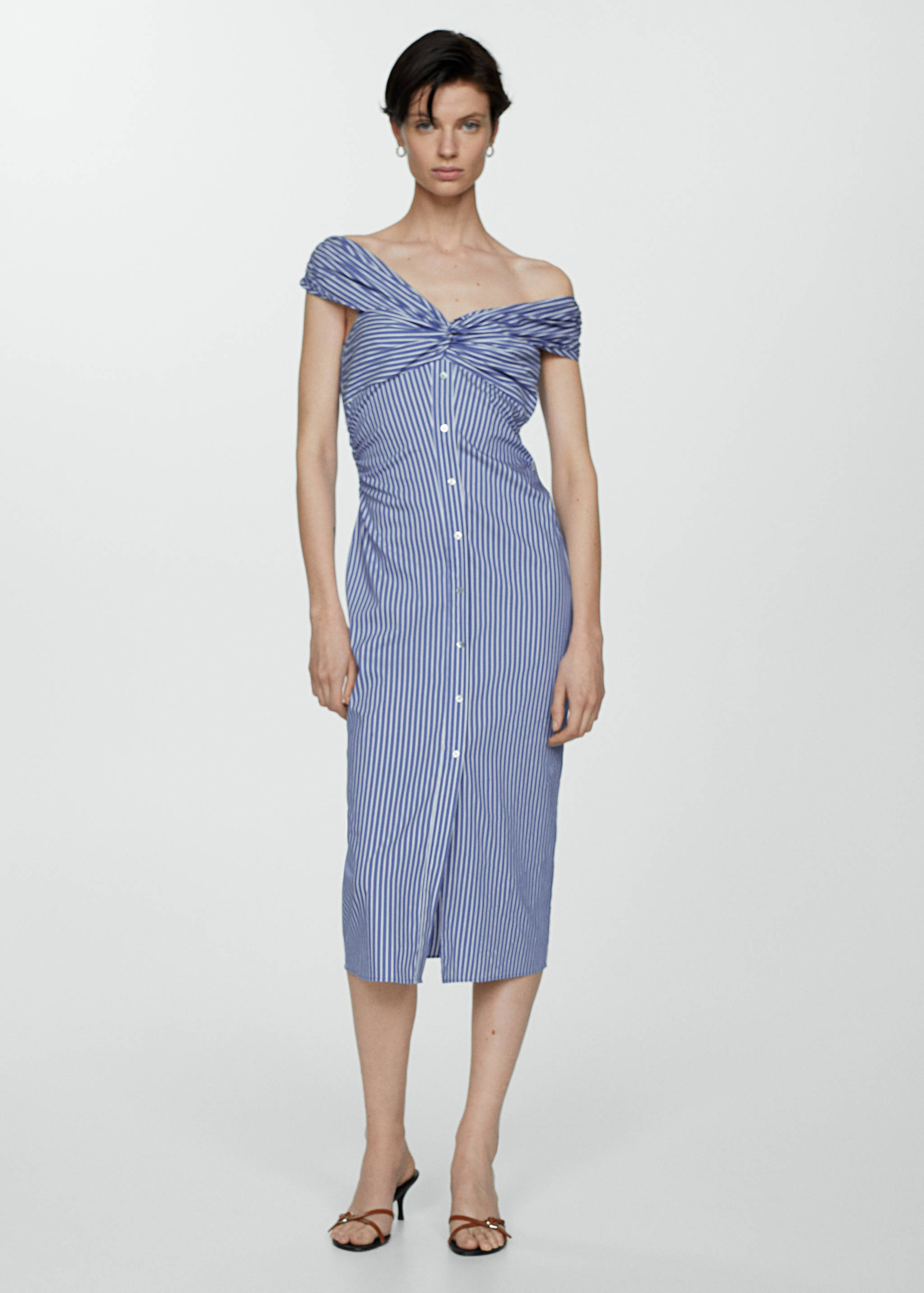 Striped dress with bare shoulders - General plane