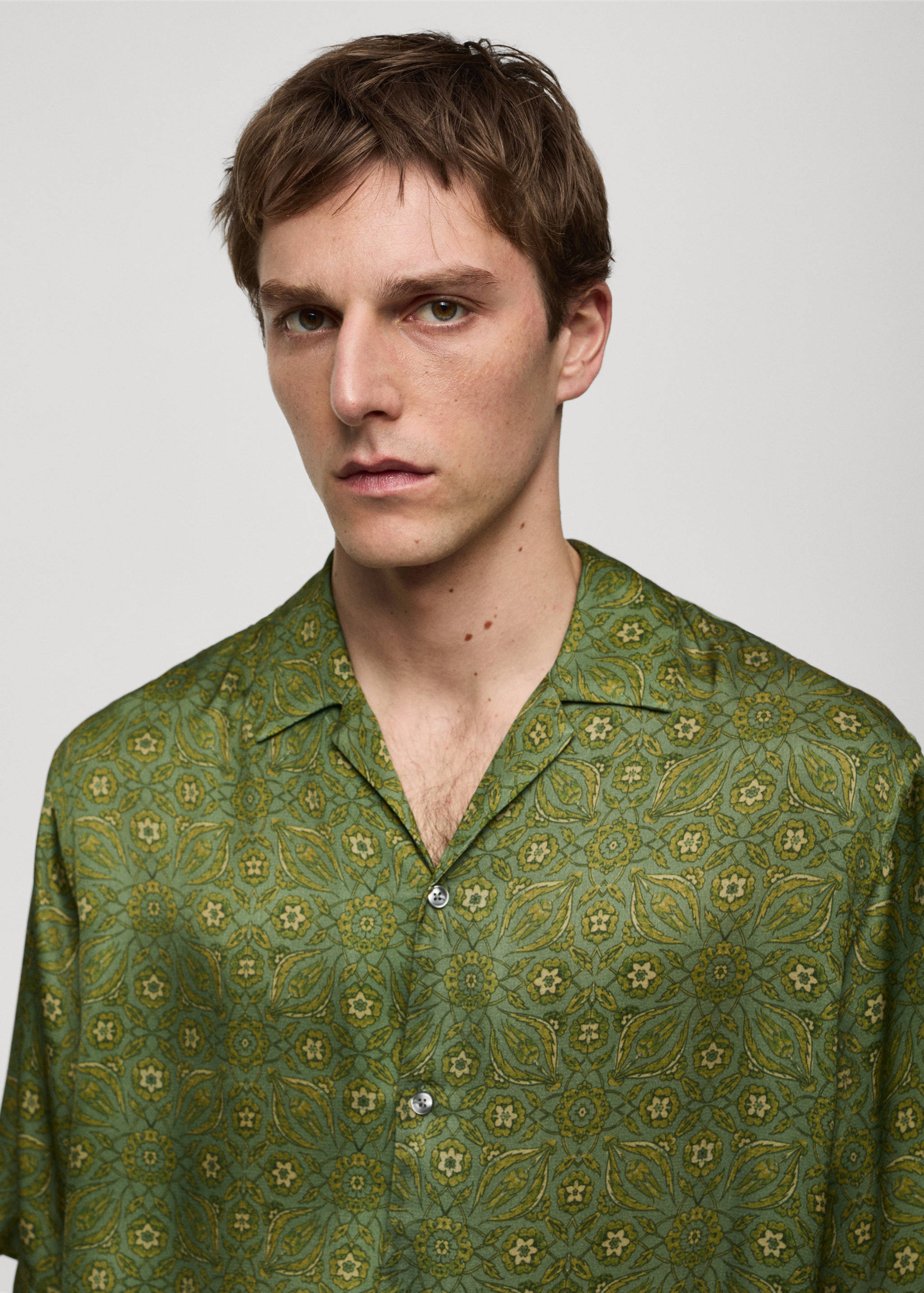 Fließendes Regular-Fit-Printhemd - Detail des Artikels 1