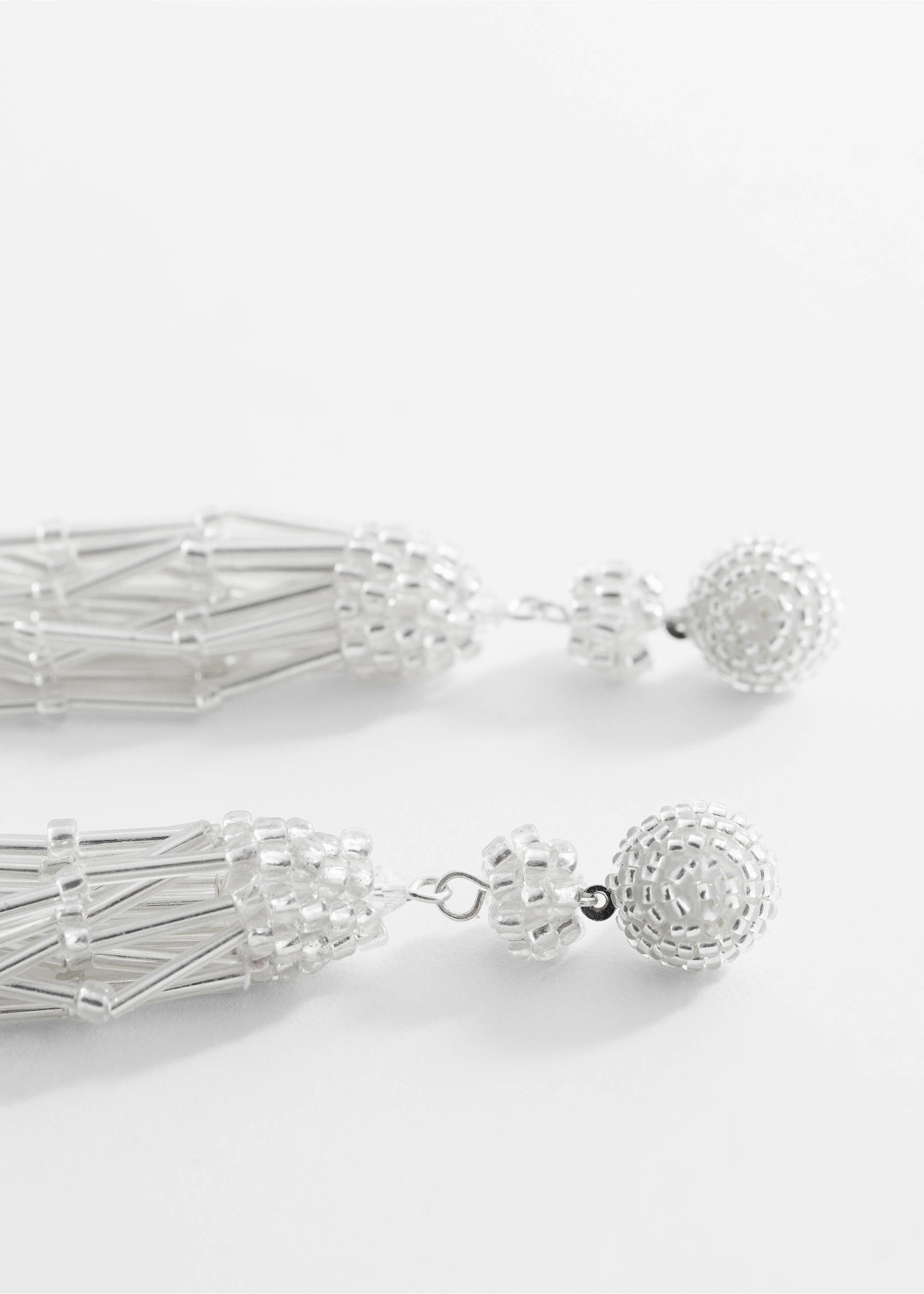 Long crystal earrings - Details of the article 1, Silver. Ref: 67027723-00.