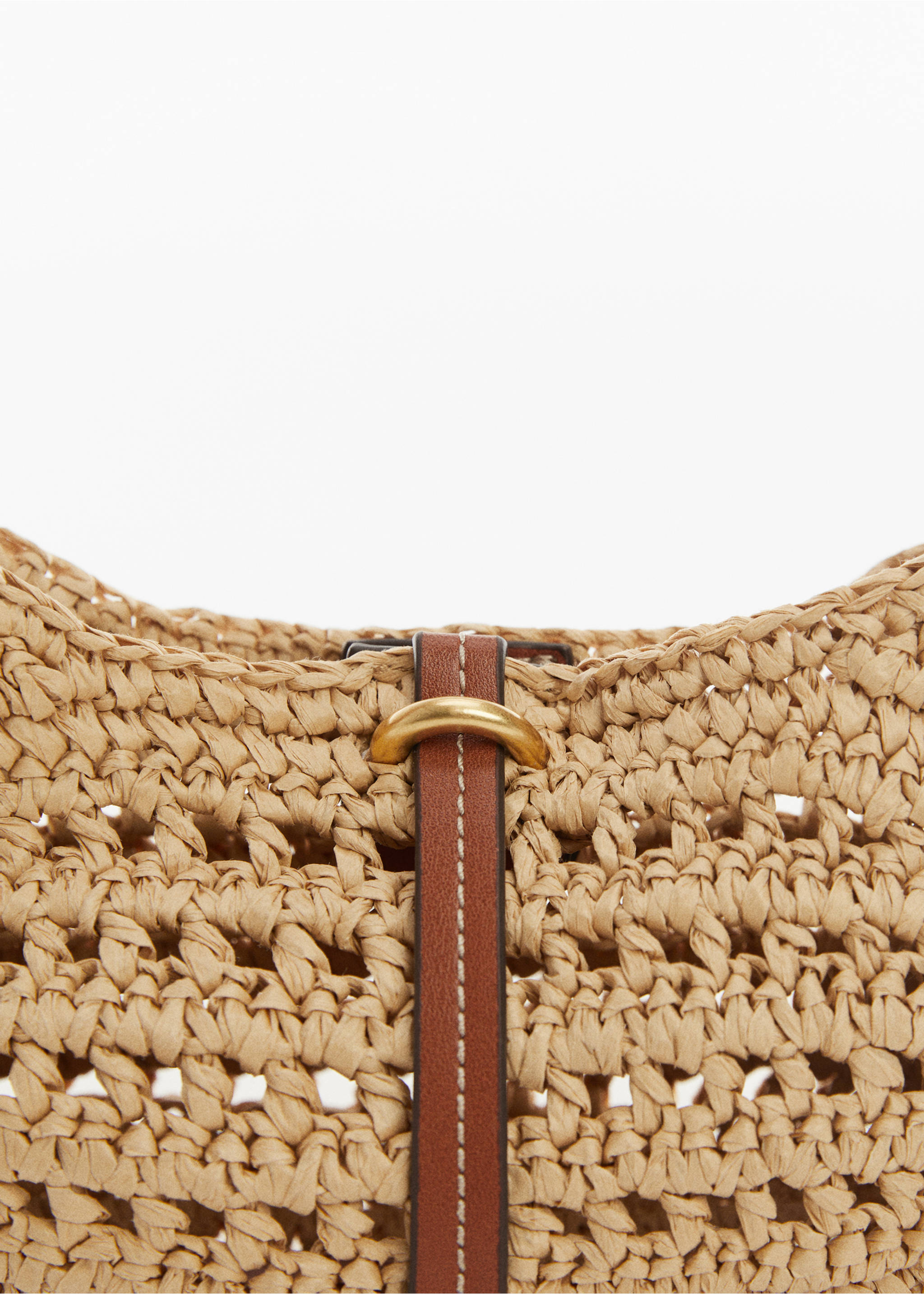 Natural fibre shoulder bag - Details of the article 2, Leather. Ref: 67027909-00.